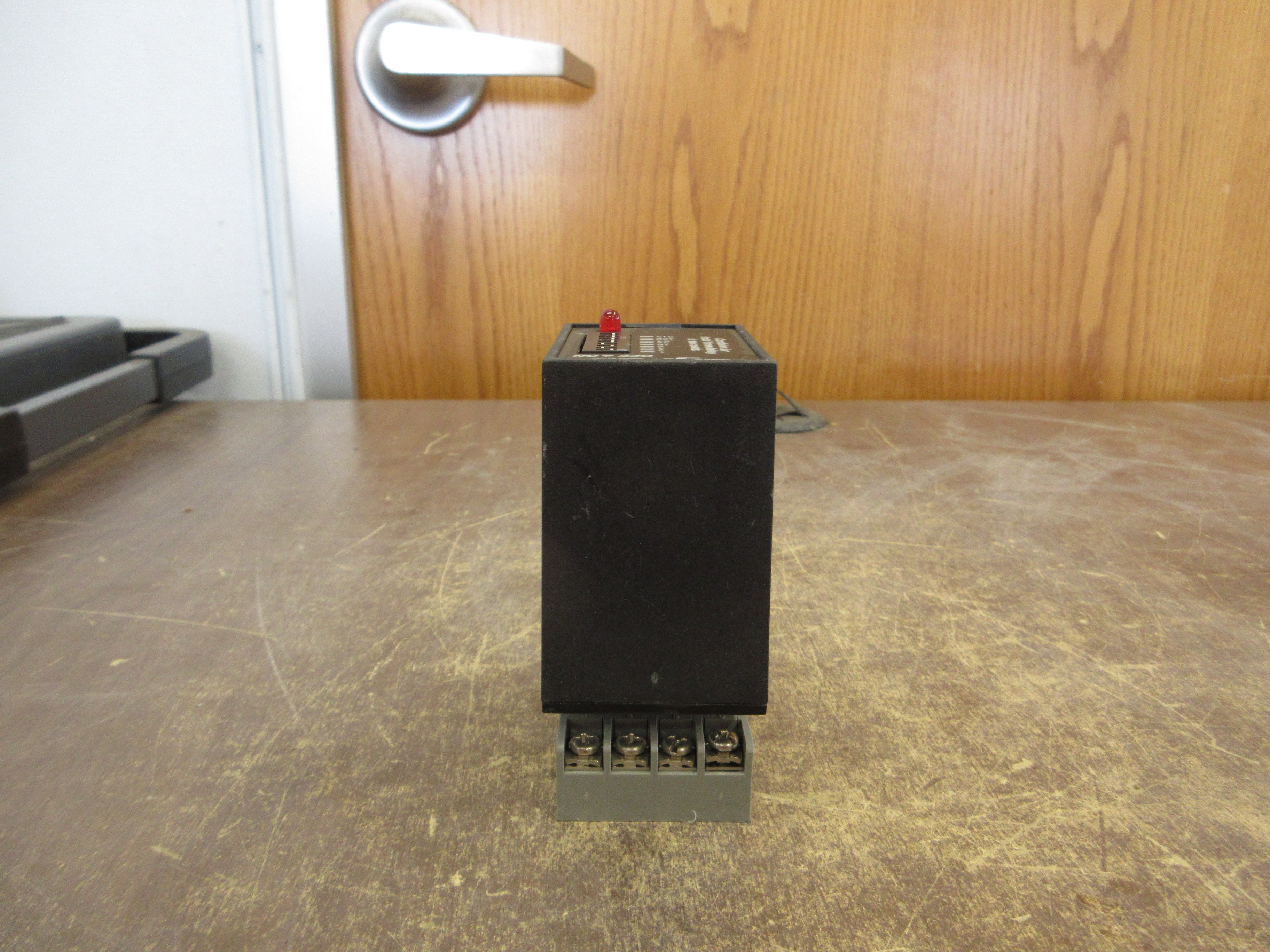 SSAC Time Delay Relay TDM120AL 120VAC w/ Base Used