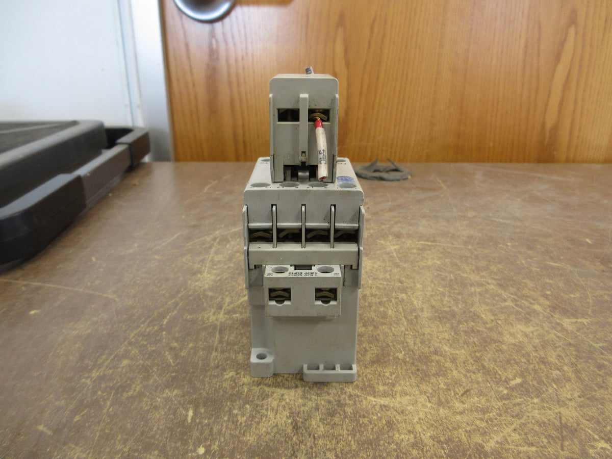 Allen-Bradley Contactor 100-C09*10 120V Coil 25A 600V w/ Aux Contact Block Used
