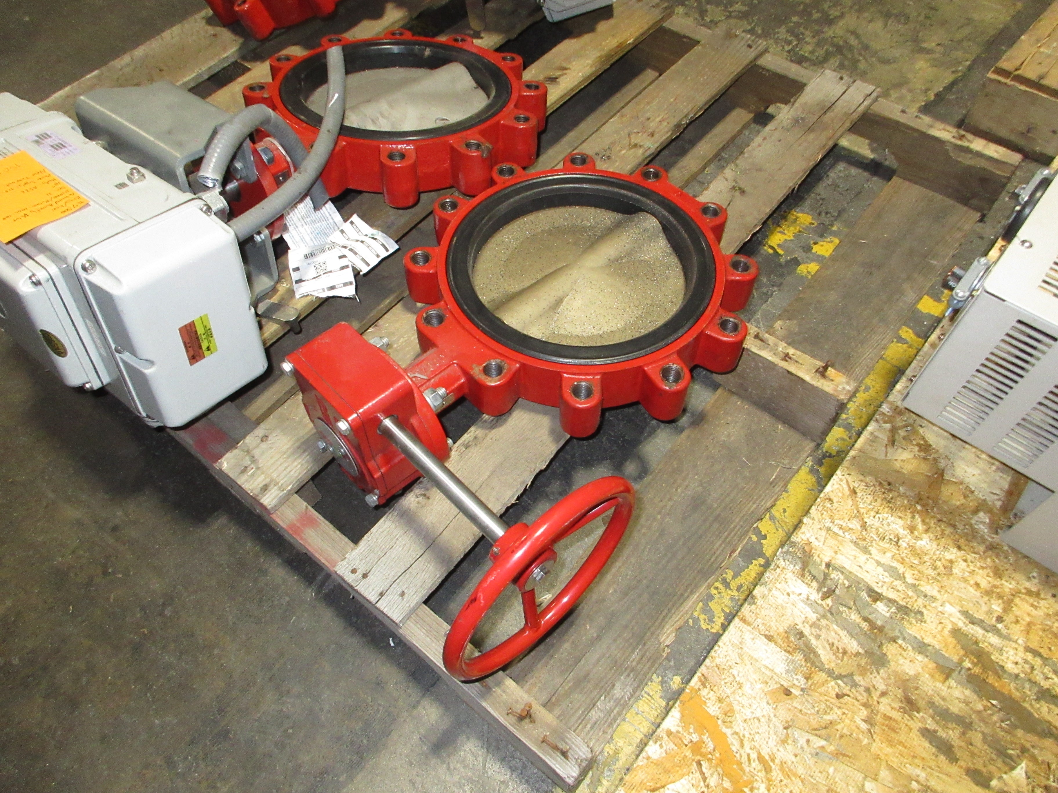 Bray Butterfly Valve 31H1000 Ser. 31H Body: A536 10" New Takeout