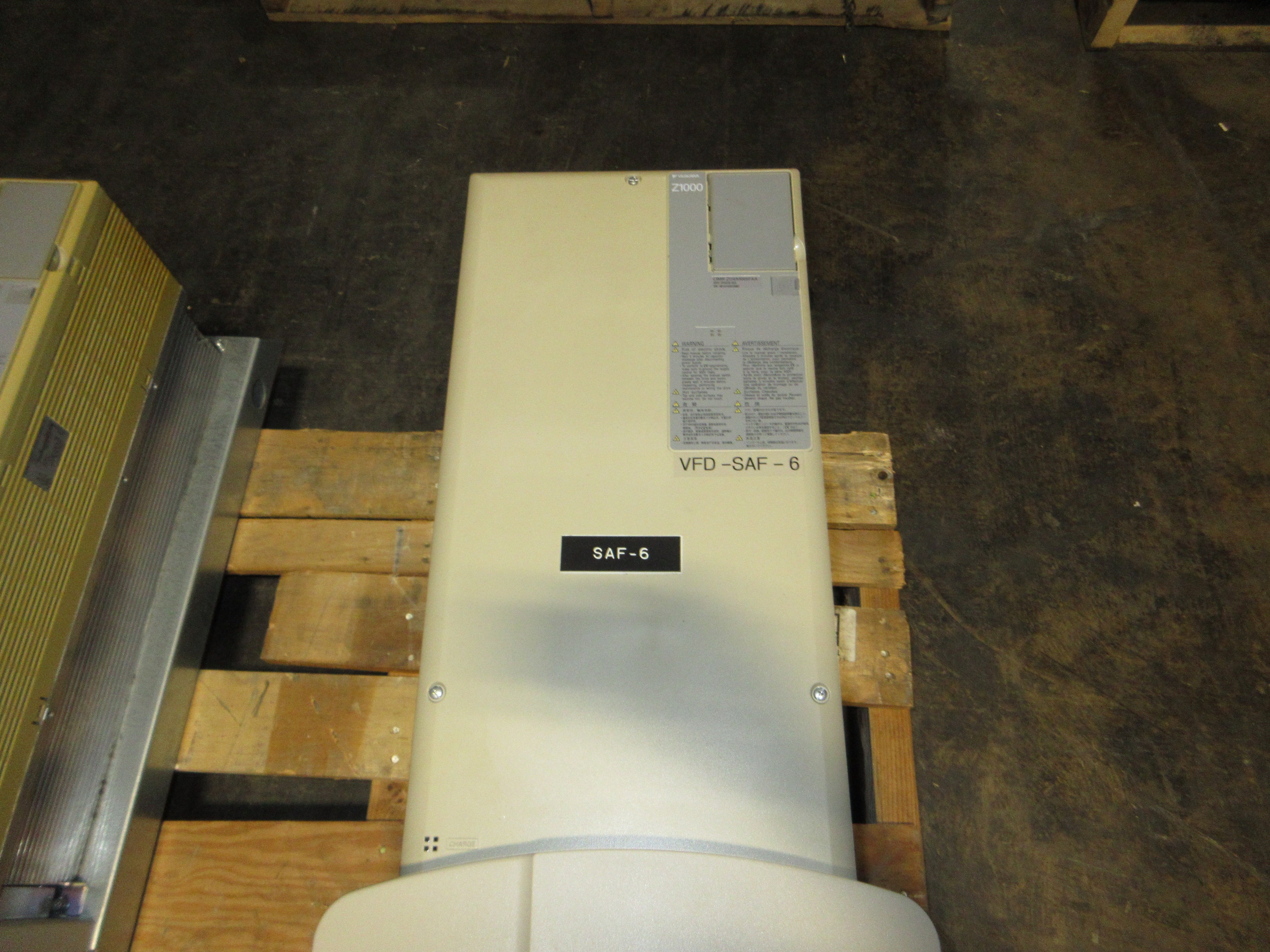 Yaskawa Z1000 AC Drive w/ Bypass Z1B1B065PMB 50HP 3Ph w/ Keypad Used