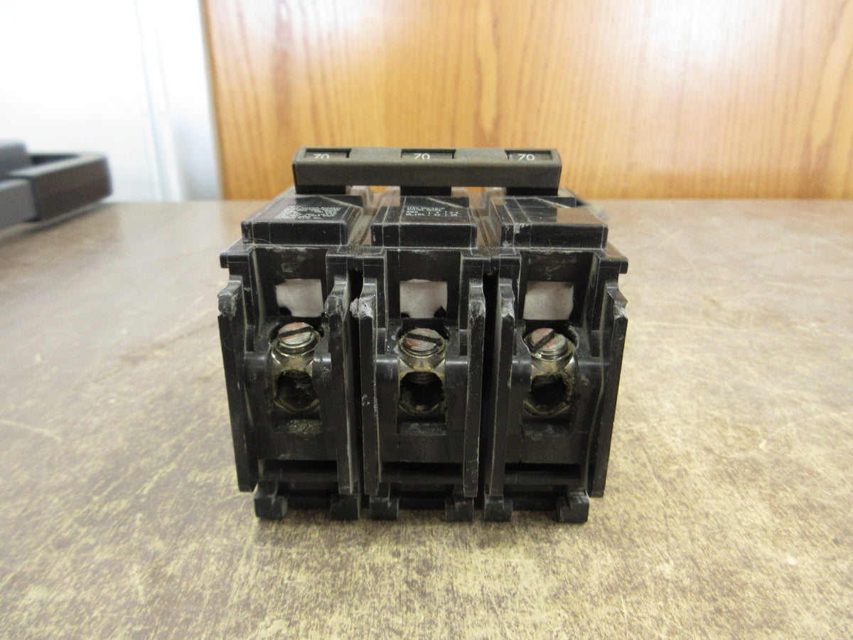 Siemens ITE Clip-On Circuit Breaker Q370 70A 240V 3P Used