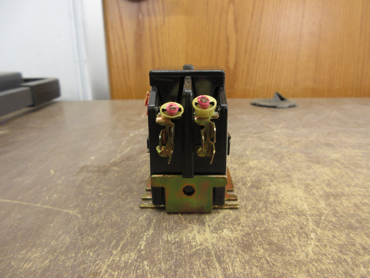 Furnas Definite Purpose Contactor 45CA20AJ335R Ser. B 24V Coil 20A 600V Used