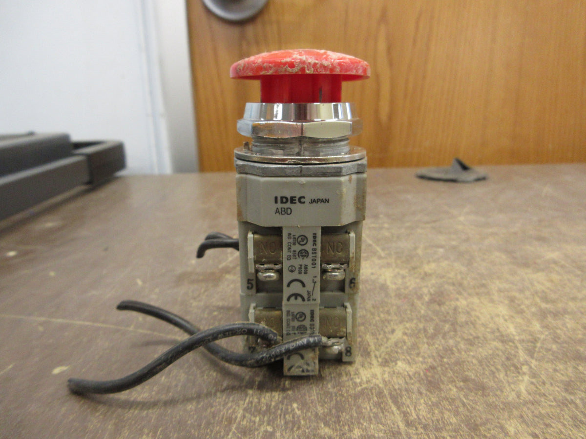 Idec Push Button T-ABD322N-R 120-600V Red Used
