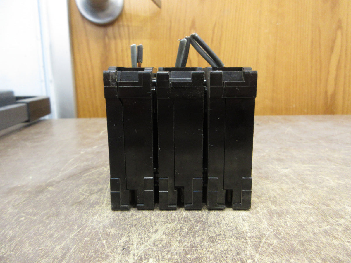 ITE Clip-On Circuit Breaker QP3-B020 20A 240V 3P Used