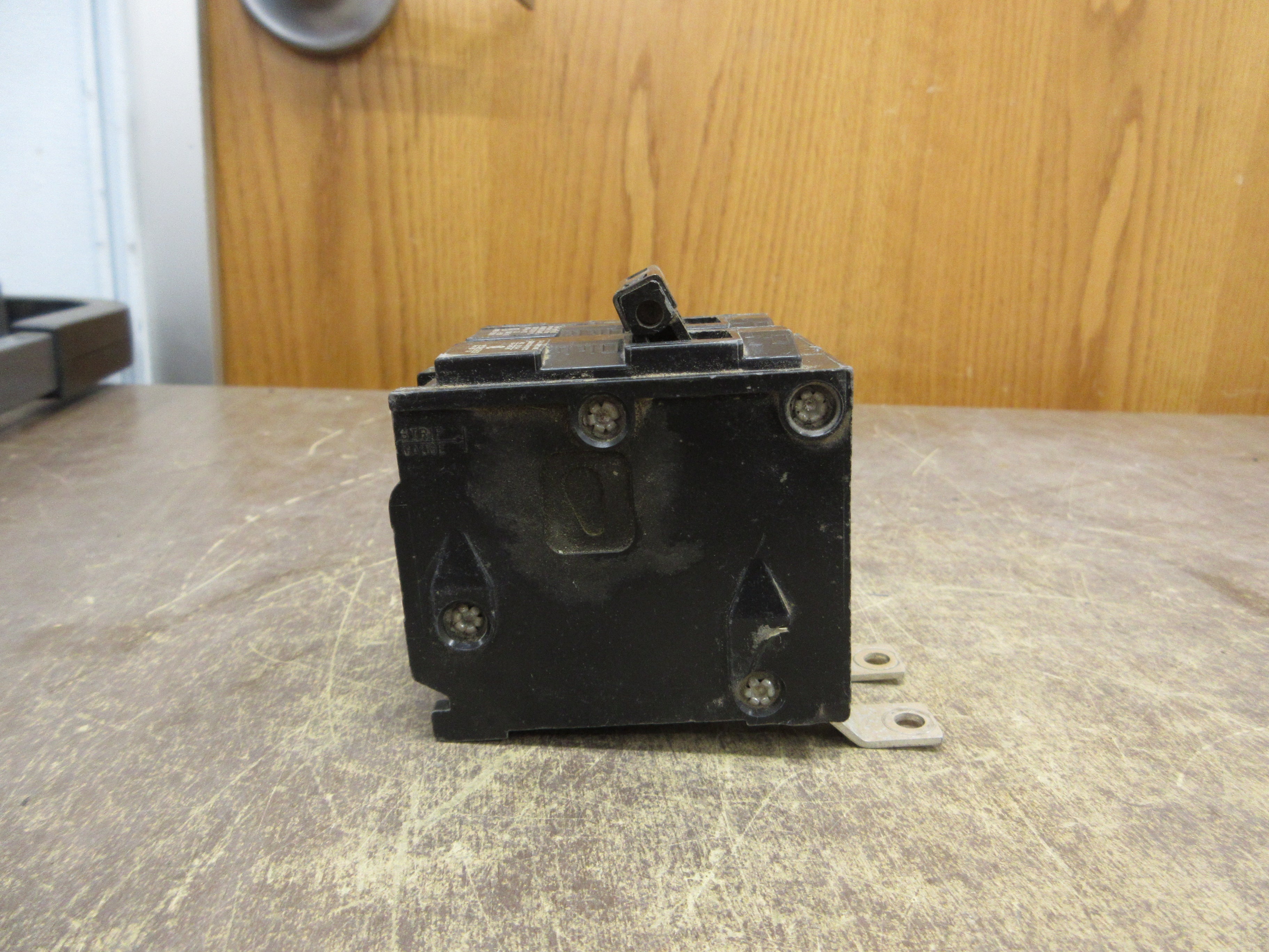Siemens Type BL Bolt-On Circuit Breaker B250 50A 120/240V 2P Used