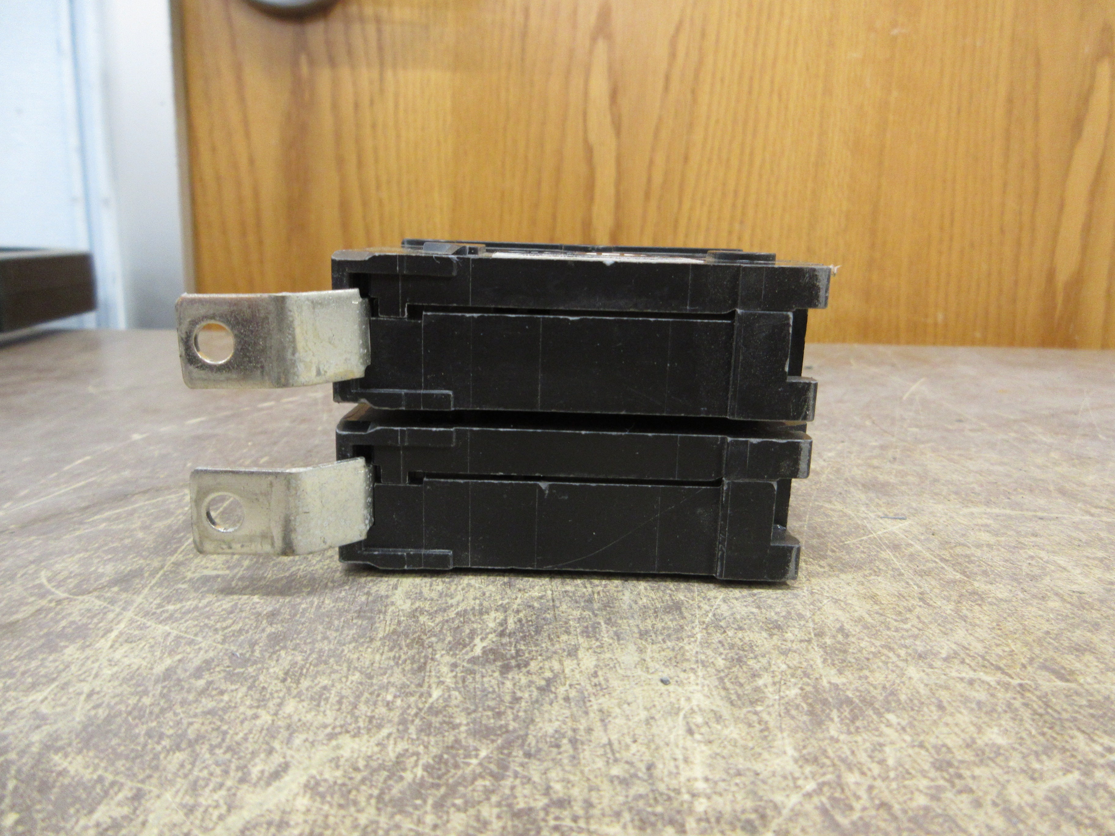 Siemens Type BL Bolt-On Circuit Breaker B250 50A 120/240V 2P Used