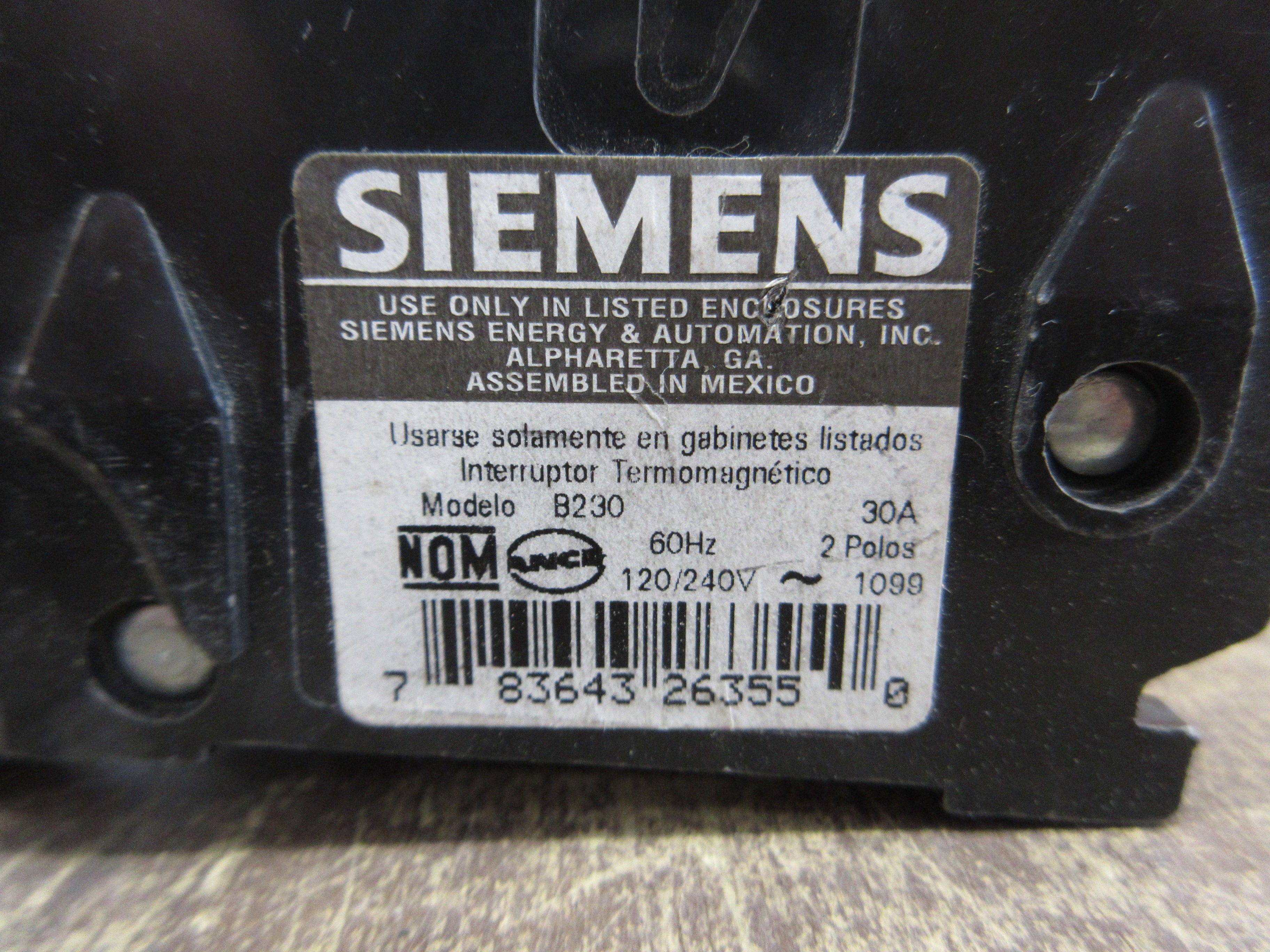 Siemens Type BL Bolt-On Circuit Breaker B230 30A 120/240V 2P Used