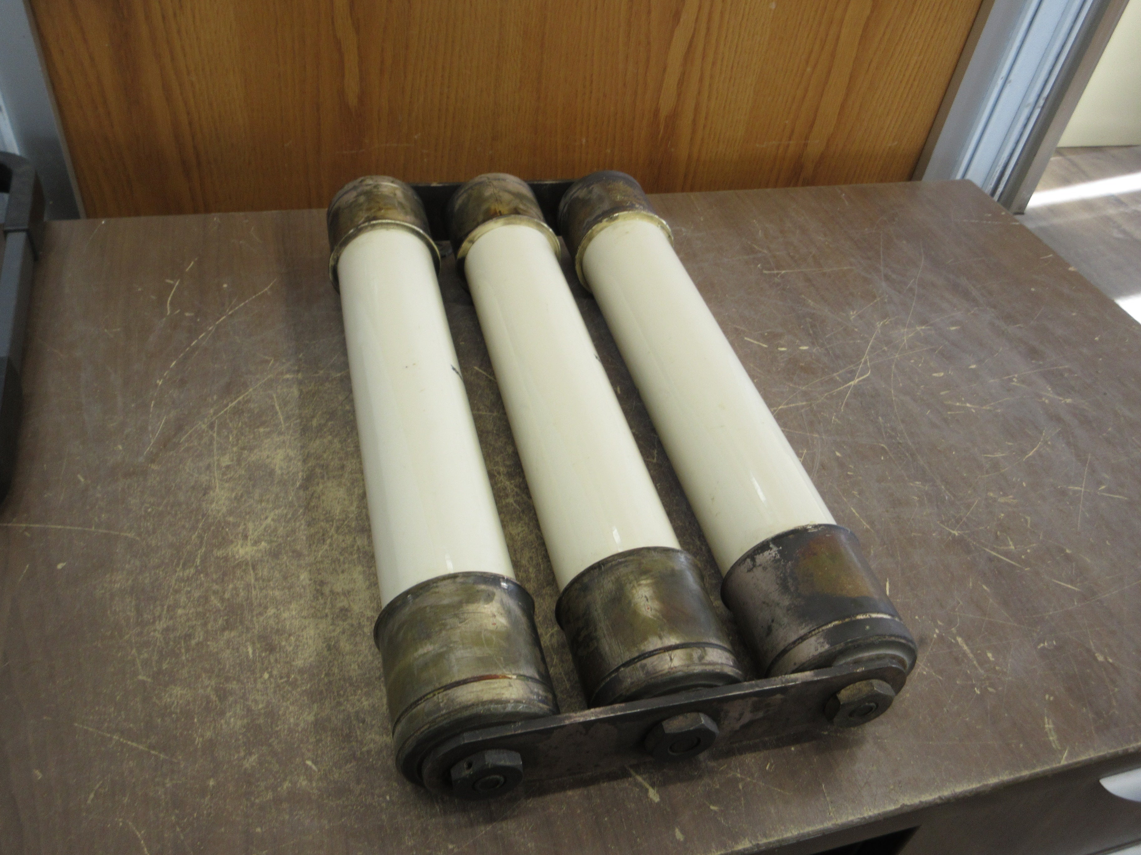 ITE Fuse 427552 125E 13.8kV Used