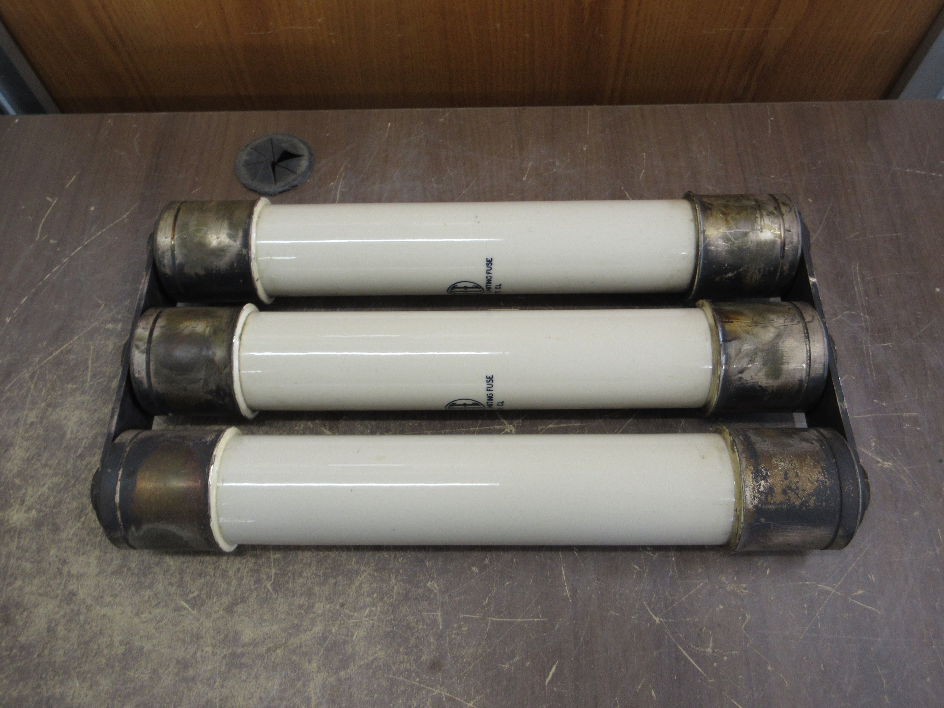 ITE Fuse 427552 125E 13.8kV Used