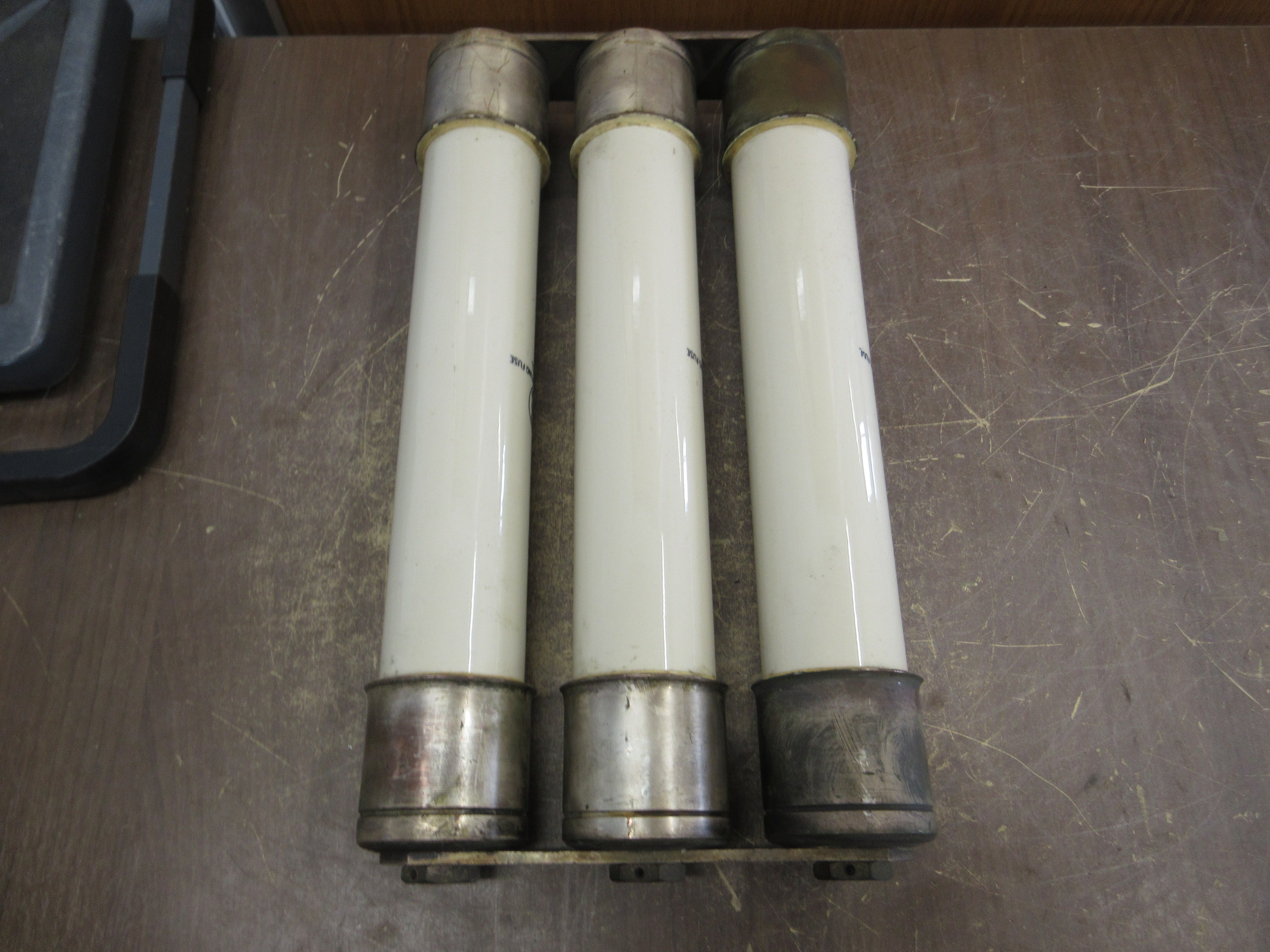ITE Fuse 427552 125E 13.8kV Used