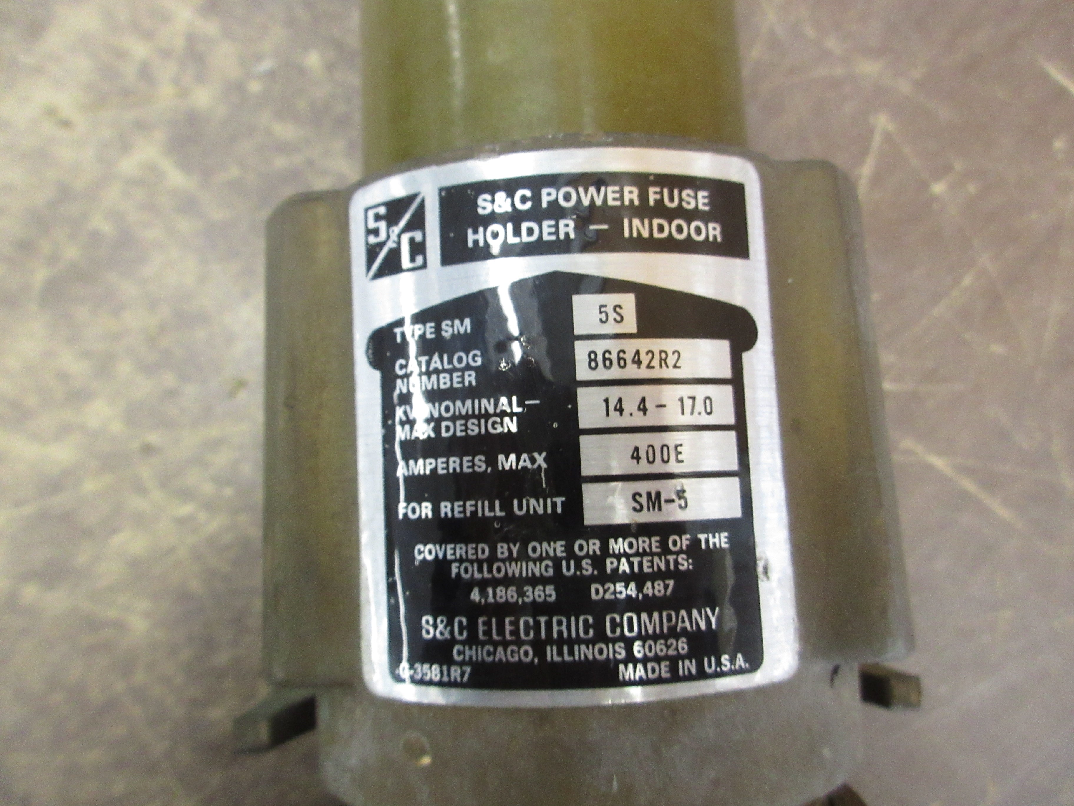 S&C Type SM-5S Fuse Holder 86642R2 14.4kV 400E Max 100E Refill Used