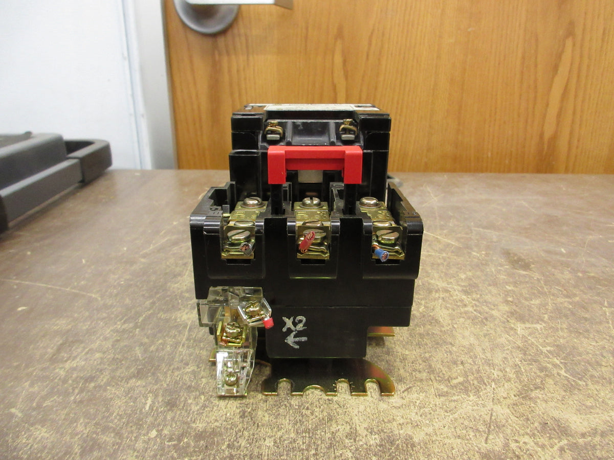 Square D Size 0 Starter 8536SBO2S Ser. A 208V Coil 600V Used
