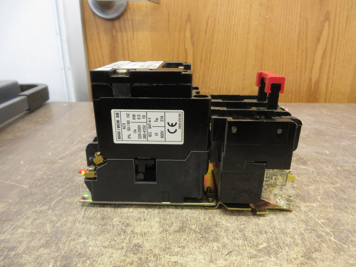 Square D Size 0 Starter 8536SBO2S Ser. A 208V Coil 600V Used