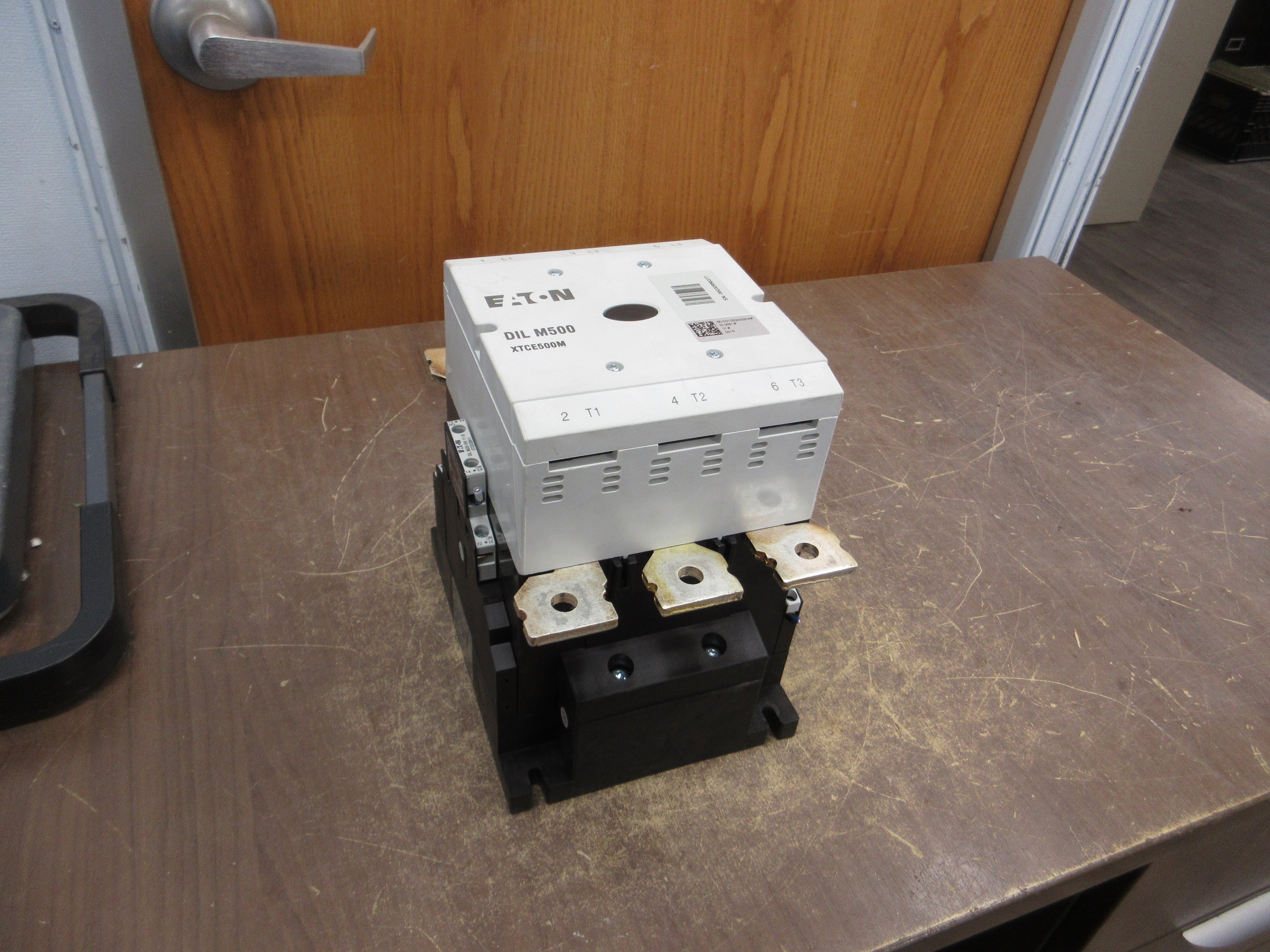 Eaton Contactor DIL M500 XTCE500M 24-48VDC Coil 550A 600V 3Ph Used