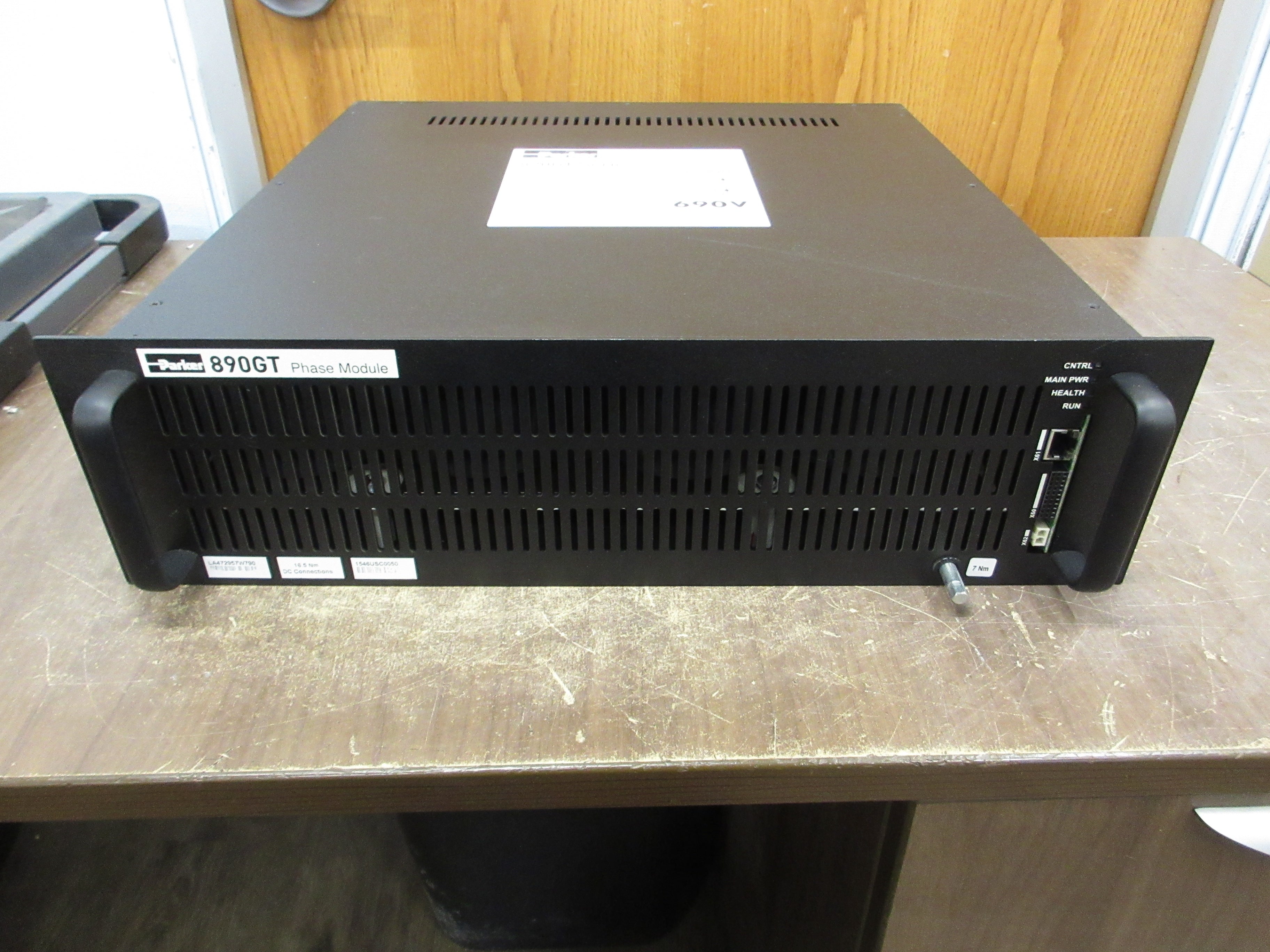 Parker 890GT Phase Module LA472957W790 Supply: 300-1200VDC Used