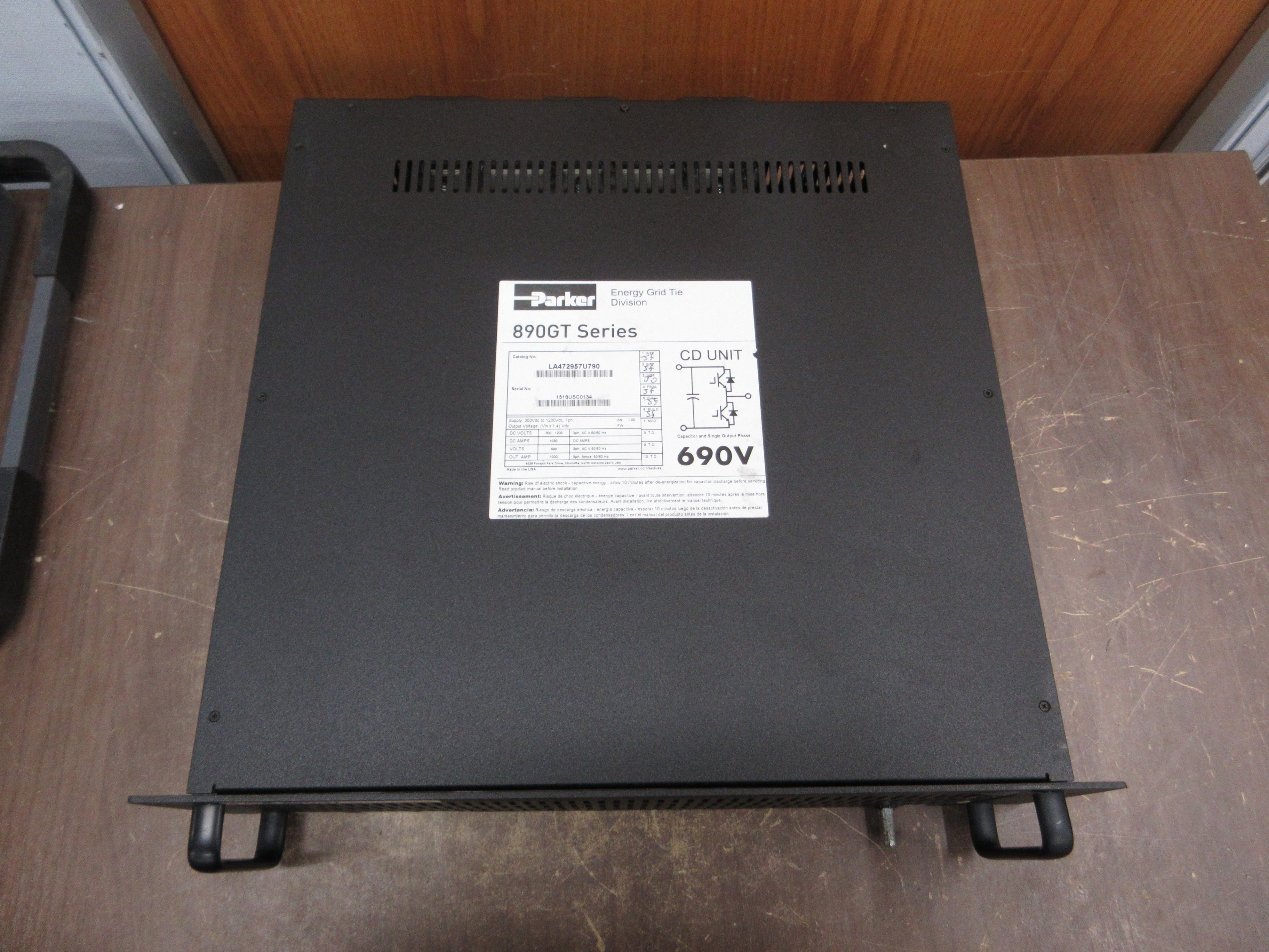 Parker 890GT Phase Module LA472957U790 Supply: 300-1200VDC Used