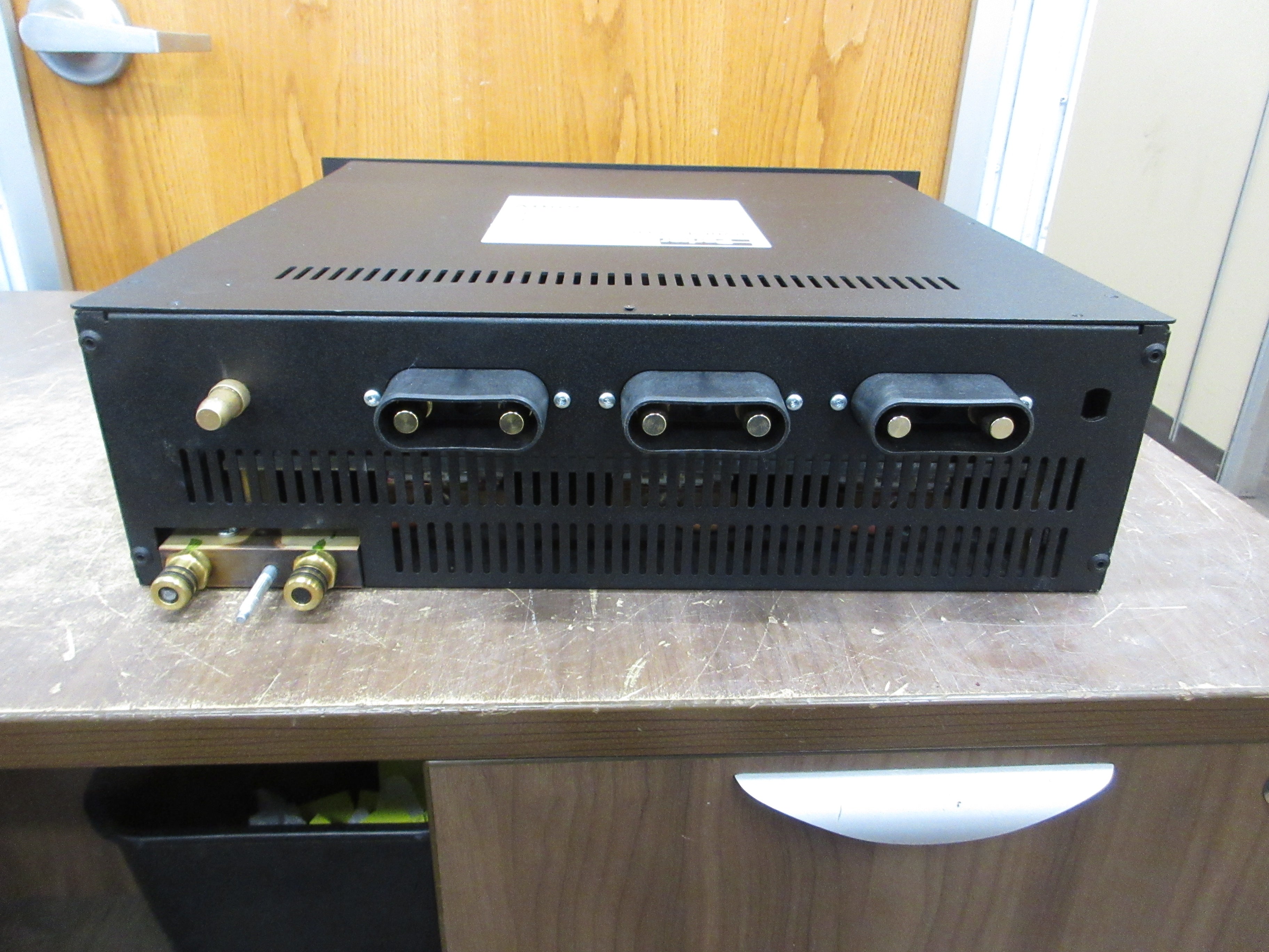 Parker 890GT Phase Module LA472957U790 Supply: 300-1200VDC Used