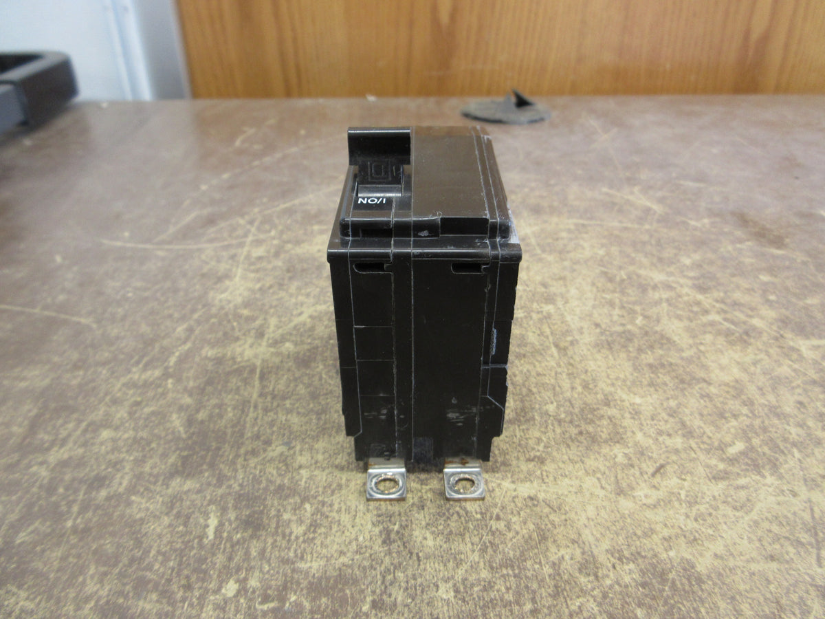 Square D Circuit Breaker QOB220 20A 120/240V 2P *Lot of 2* *No Mounting Screws*