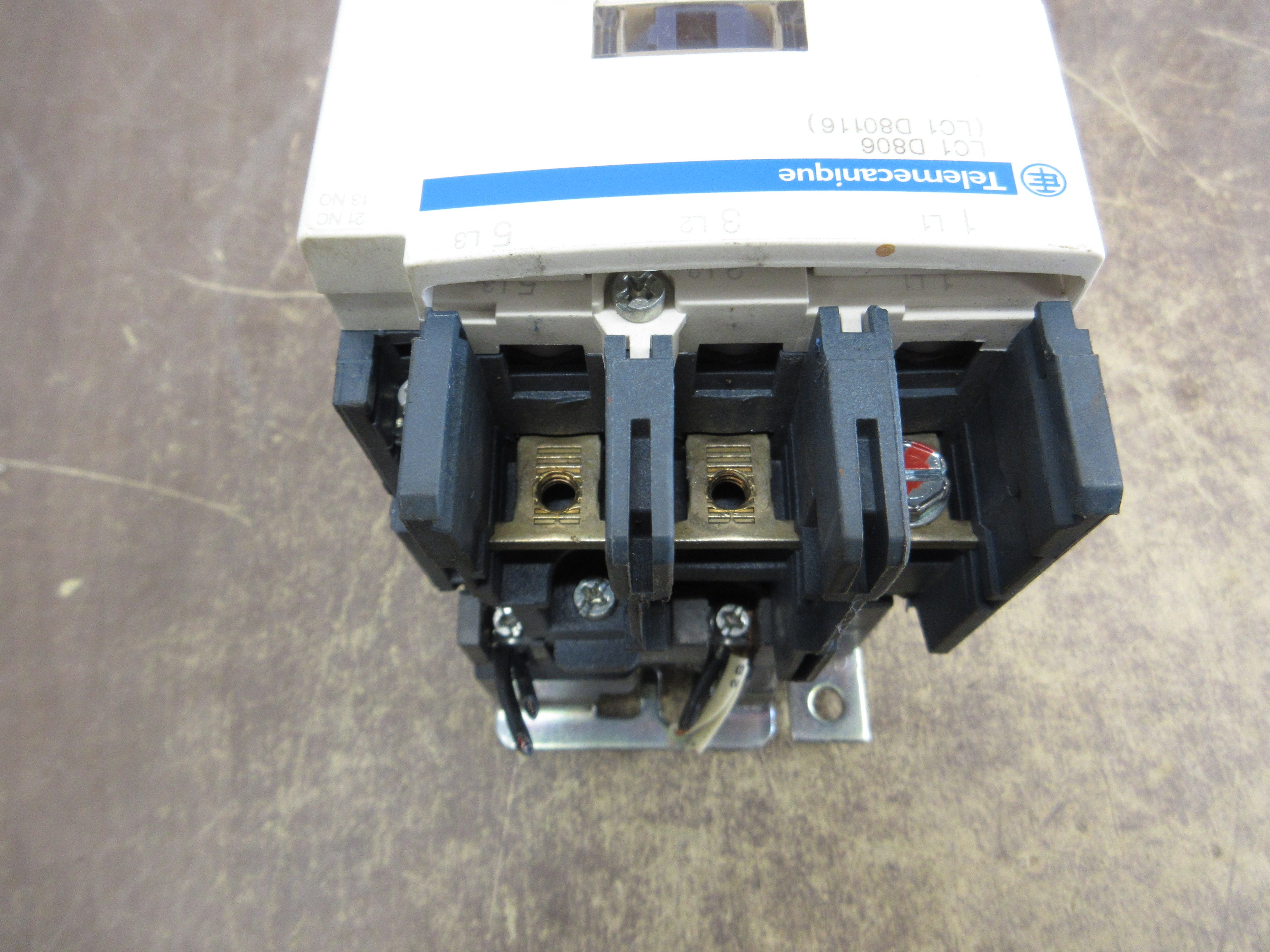 Telemecanique Contactor LC1 D806 / LC1 D80116 120V Coil 110A 600V Used