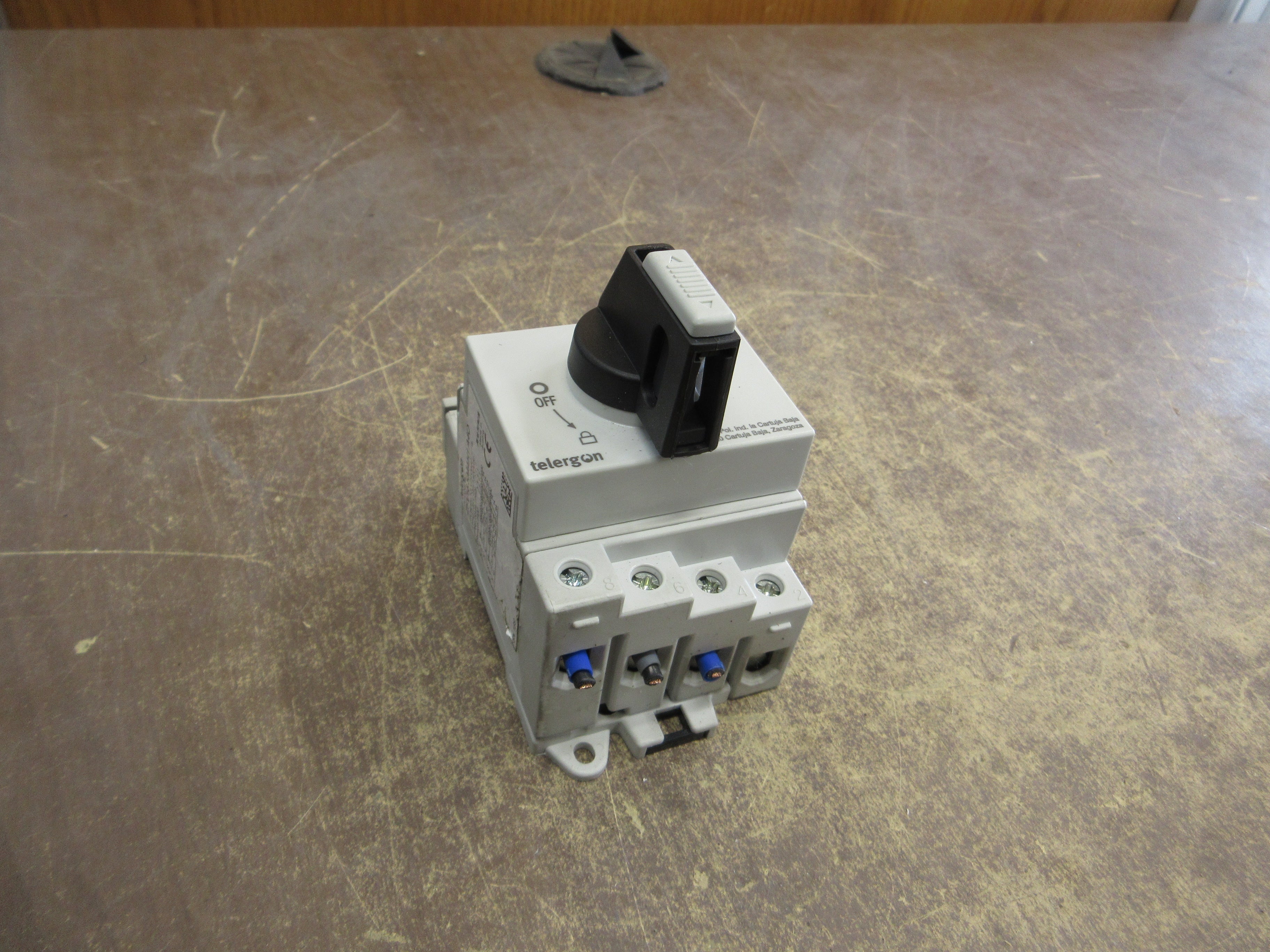 Telergon Disconnect Switch ZFV16 SMAH1 A4O 16A 1500VDC Used