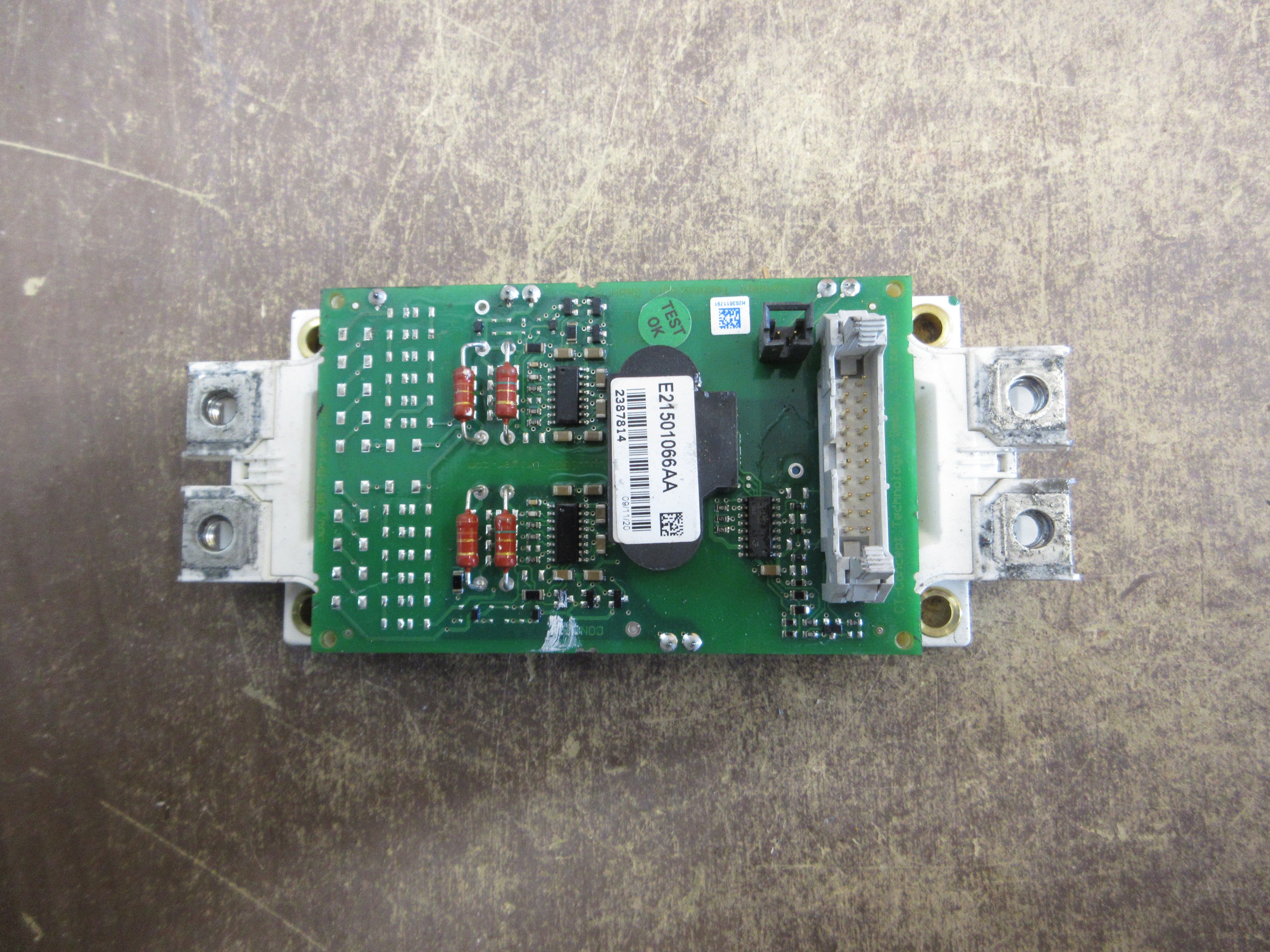 Infineon EconoDUAL IGBT Module FF900R12ME7_B11 w/ Control Board Used
