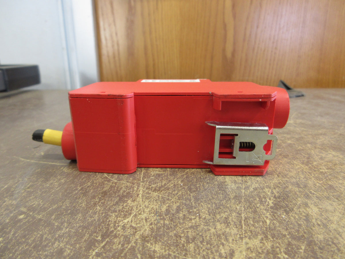 Dehn DEHNguard DG1000 FM Surge Arrester 950 112 1000V 50/60Hz In: 10kA Used