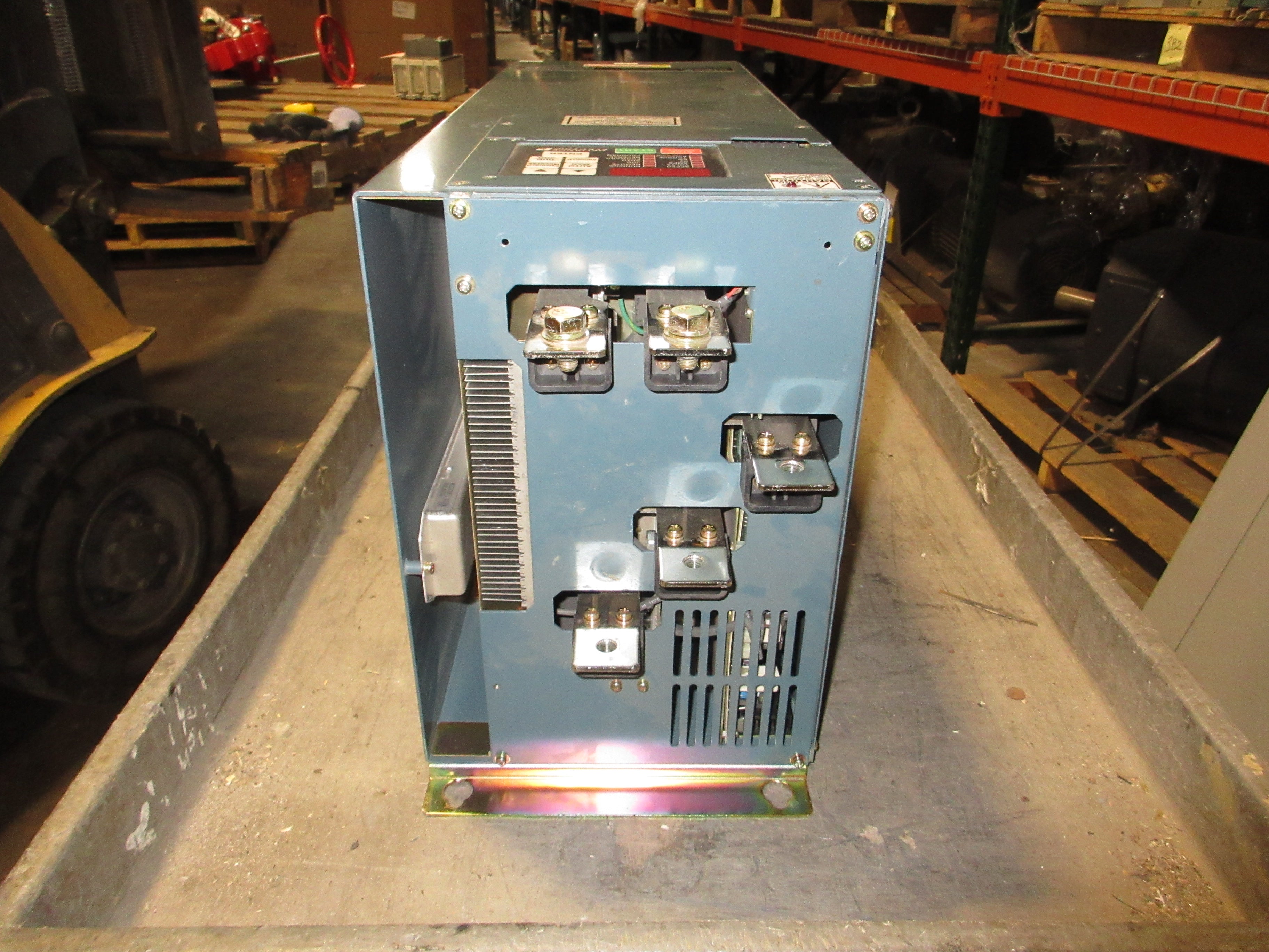 Reliance Electric VTAC 7 GV3000/SE AC Drive 100V2060 100HP 3Ph Used
