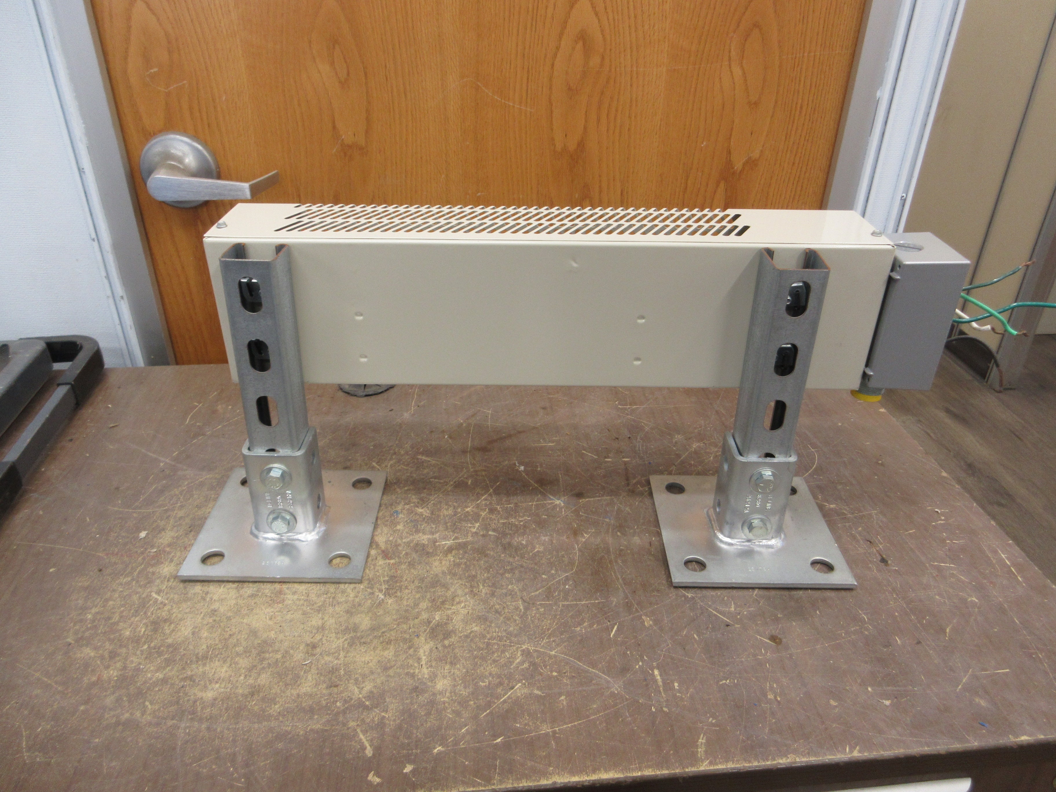 Dayton Utility Heater 2YV13 120/208/240V 500/375/500W Used