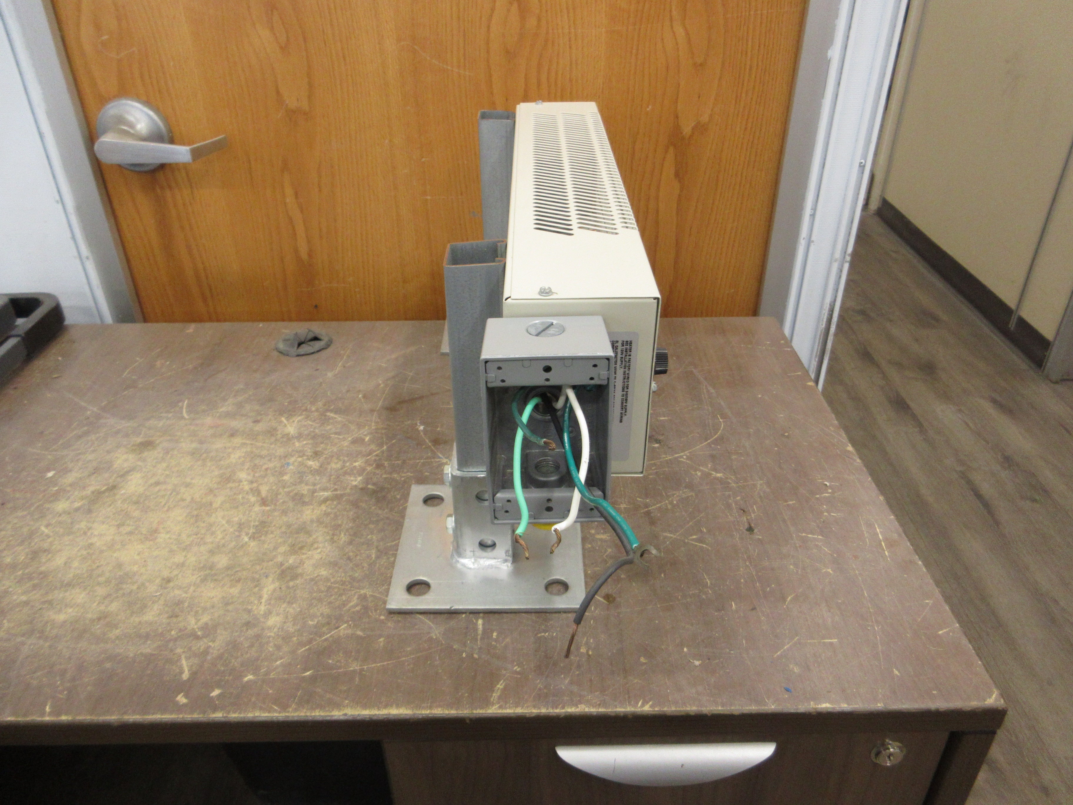 Dayton Utility Heater 2YV13 120/208/240V 500/375/500W Used