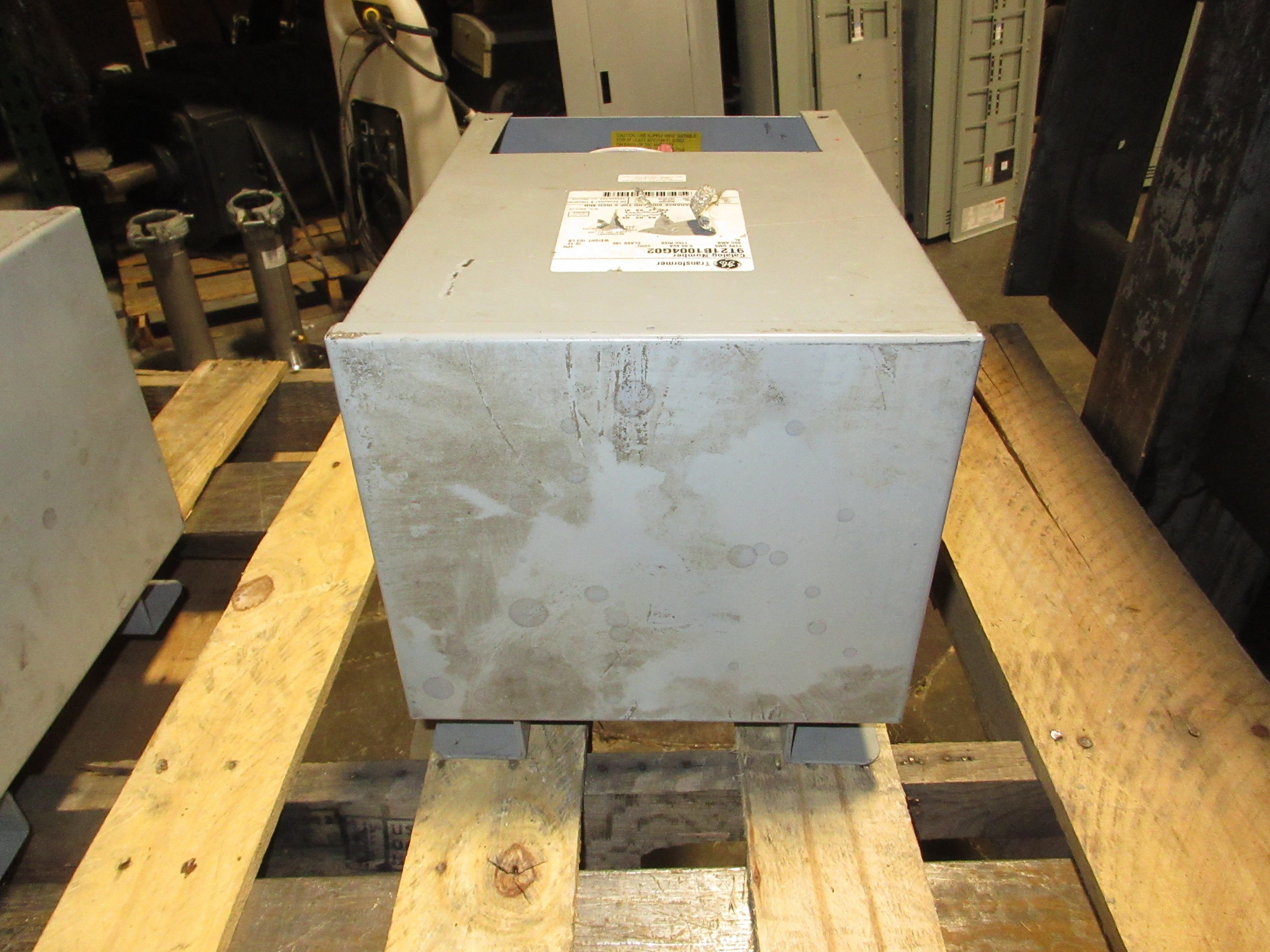 GE Type QMS 3R Transformer 9T21B1004G02 5kVA Pri: 240/480V Sec: 120/240V 1Ph