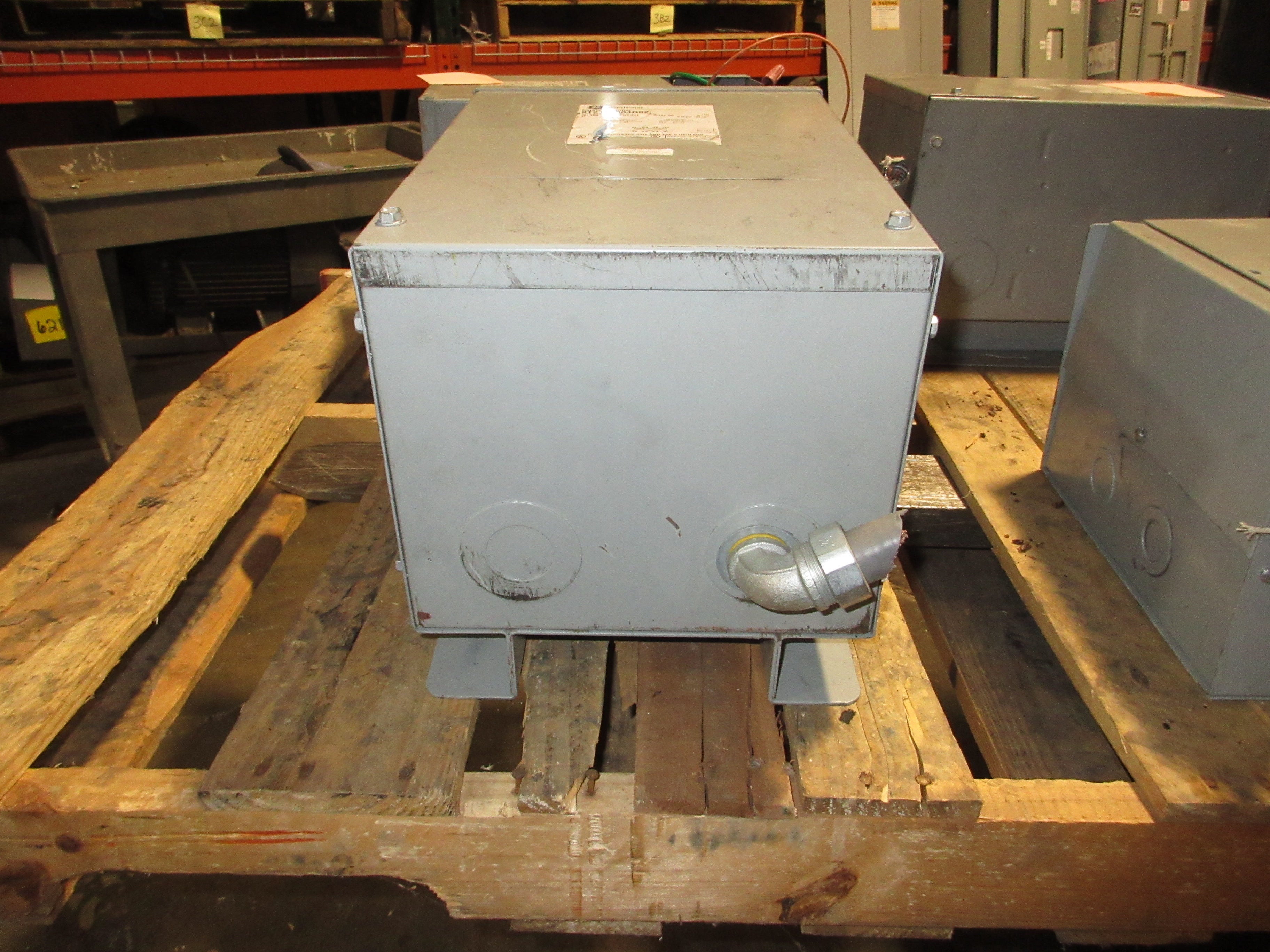 GE Type QMS 3R Transformer 9T21B1004G02 5kVA Pri: 240/480V Sec: 120/240V 1Ph