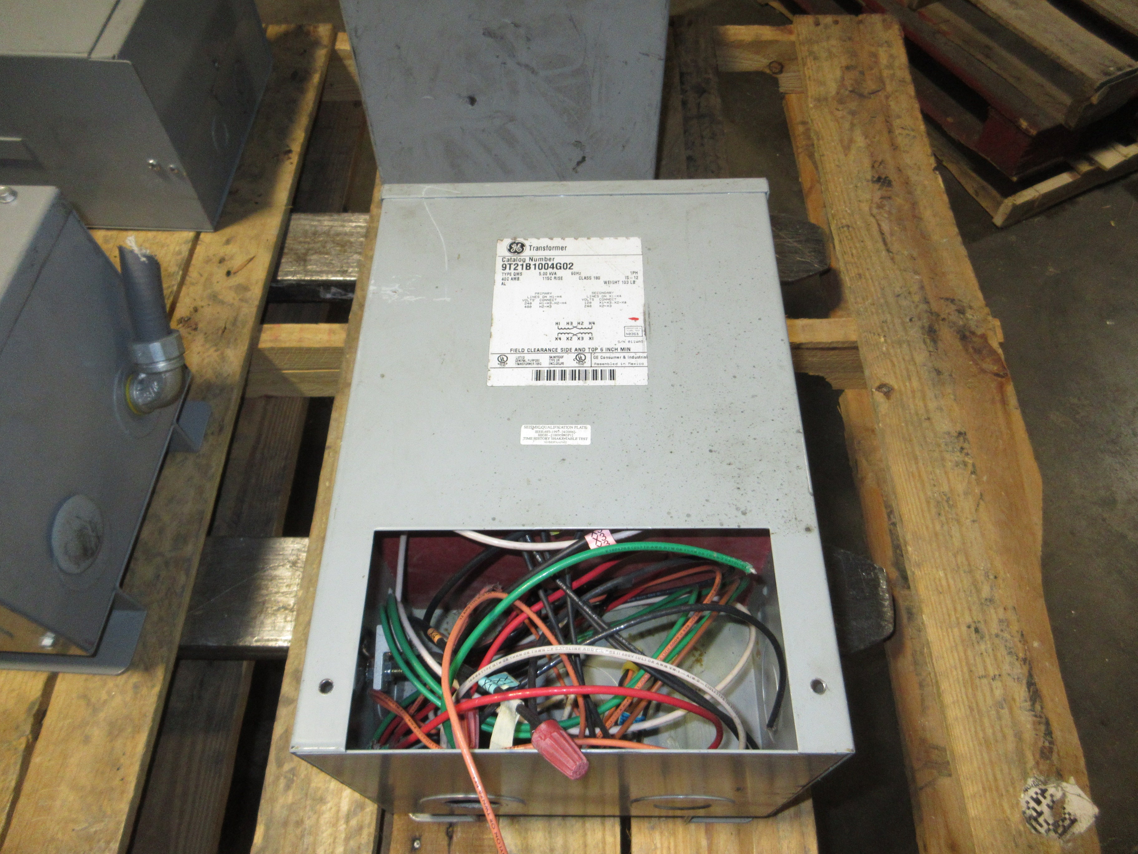 GE Type QMS 3R Transformer 9T21B1004G02 5kVA Pri: 240/480V Sec: 120/240V 1Ph