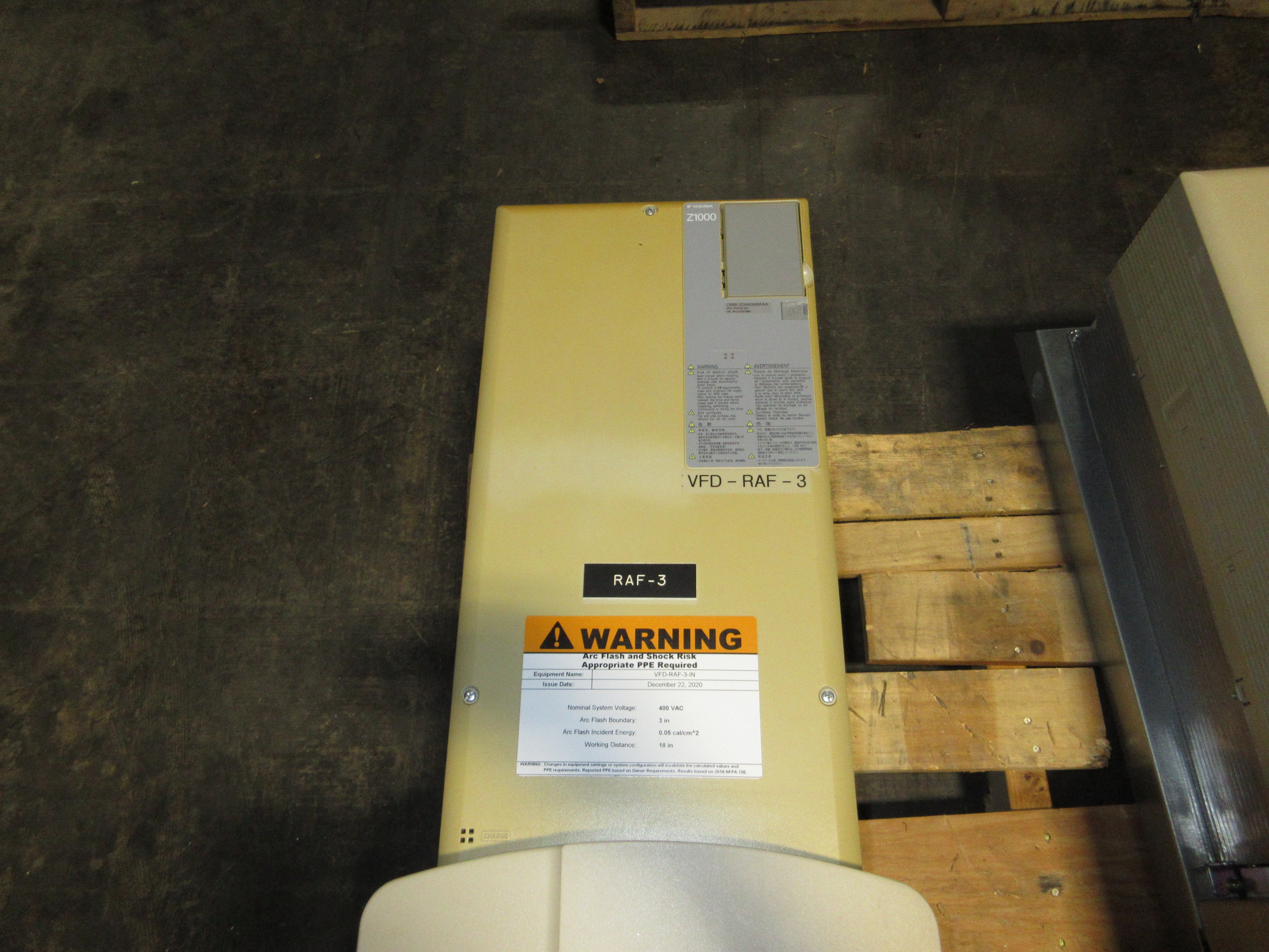 Yaskawa Z1000 AC Drive w/ Bypass Z1B1B065PMB 50HP 3Ph w/ Keypad Used