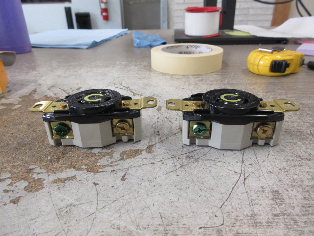 Hubbell Twist-Lock Receptacle HBL2310 20A 125V 2P 3W Nema L5-20R *Lot of 2*