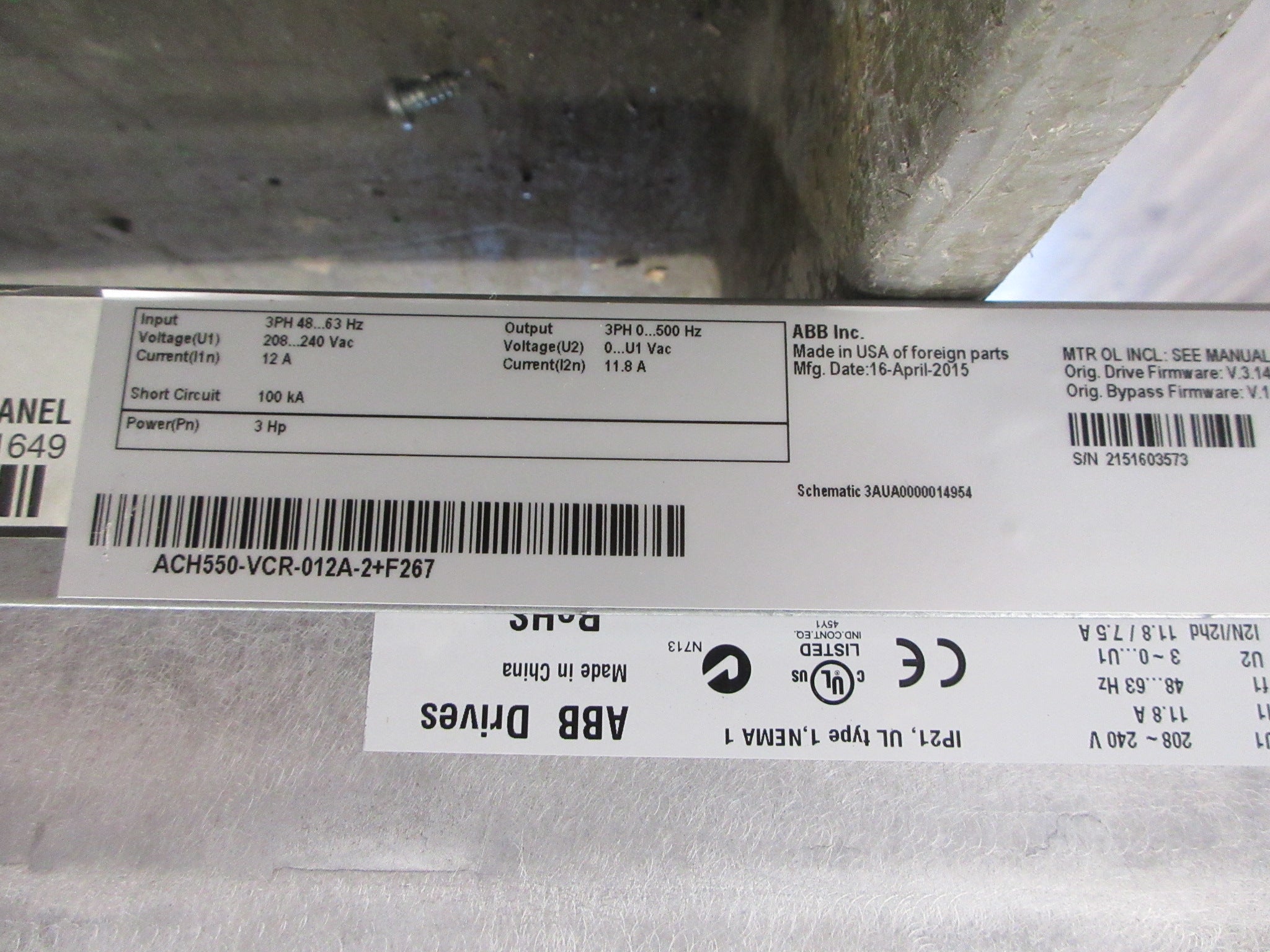 ABB ACH550 AC Drive w/ Bypass ACH550-VCR-012A-2+F267 3HP 3Ph w/ Keypad Used