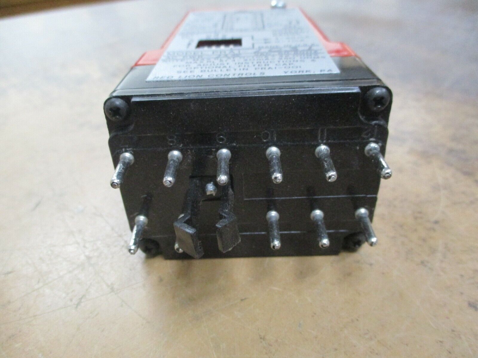 Red Lion Controls Pulse Rate to Analog Converter PRA1-L031 115V 50/60Hz Used