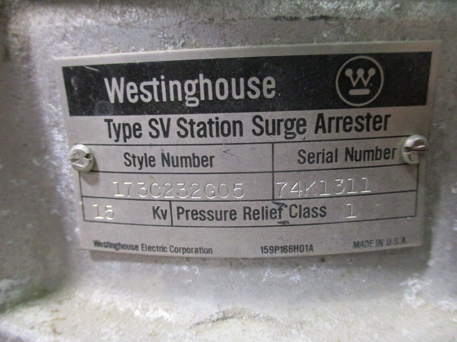 Westinghouse Type SV Station Surge Arrester 173C232G05 15KV Used