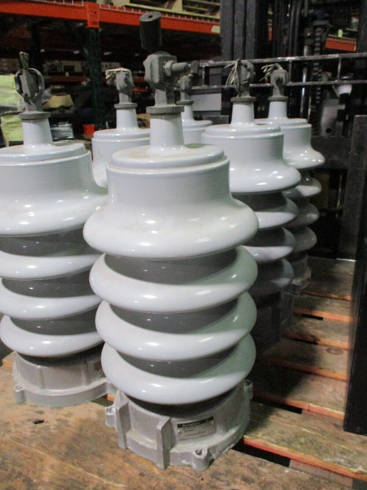 Westinghouse Type SV Station Surge Arrester 173C232G05 15KV Used