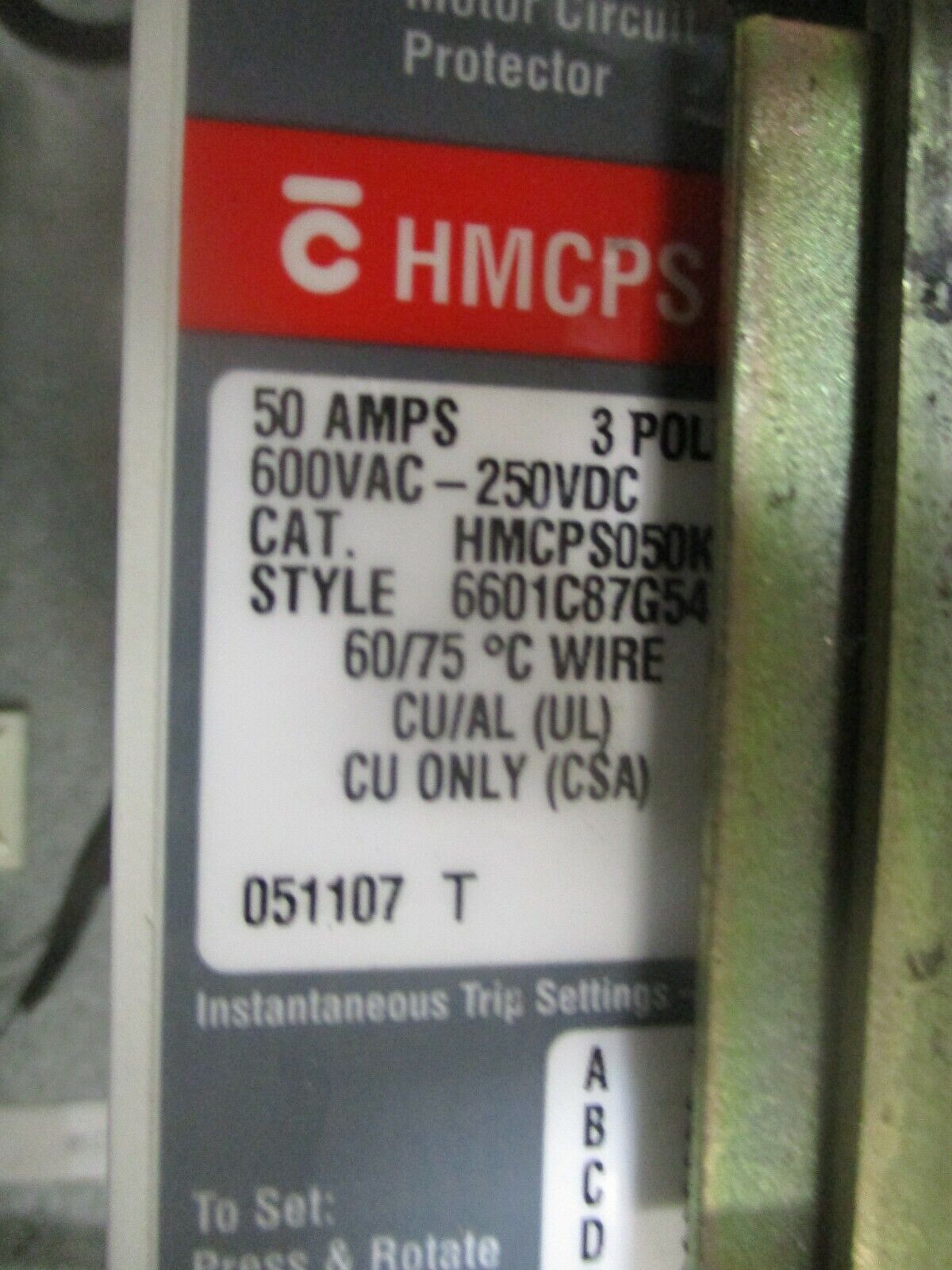 Allen-Bradley PowerFlex 700 AC Drive w/ Nema 12 Enclosure 15HP 460V 3Ph Used