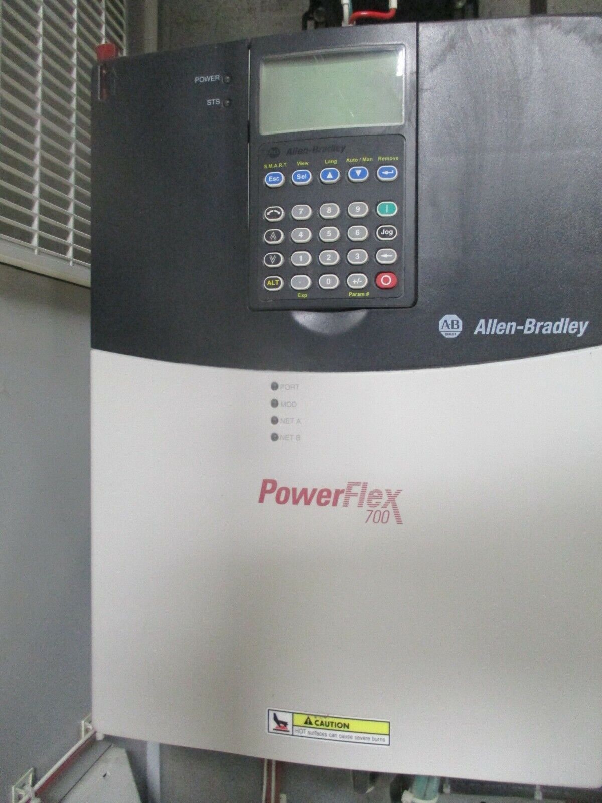 Allen-Bradley PowerFlex 700 AC Drive w/ Nema 12 Enclosure 15HP 460V 3Ph Used
