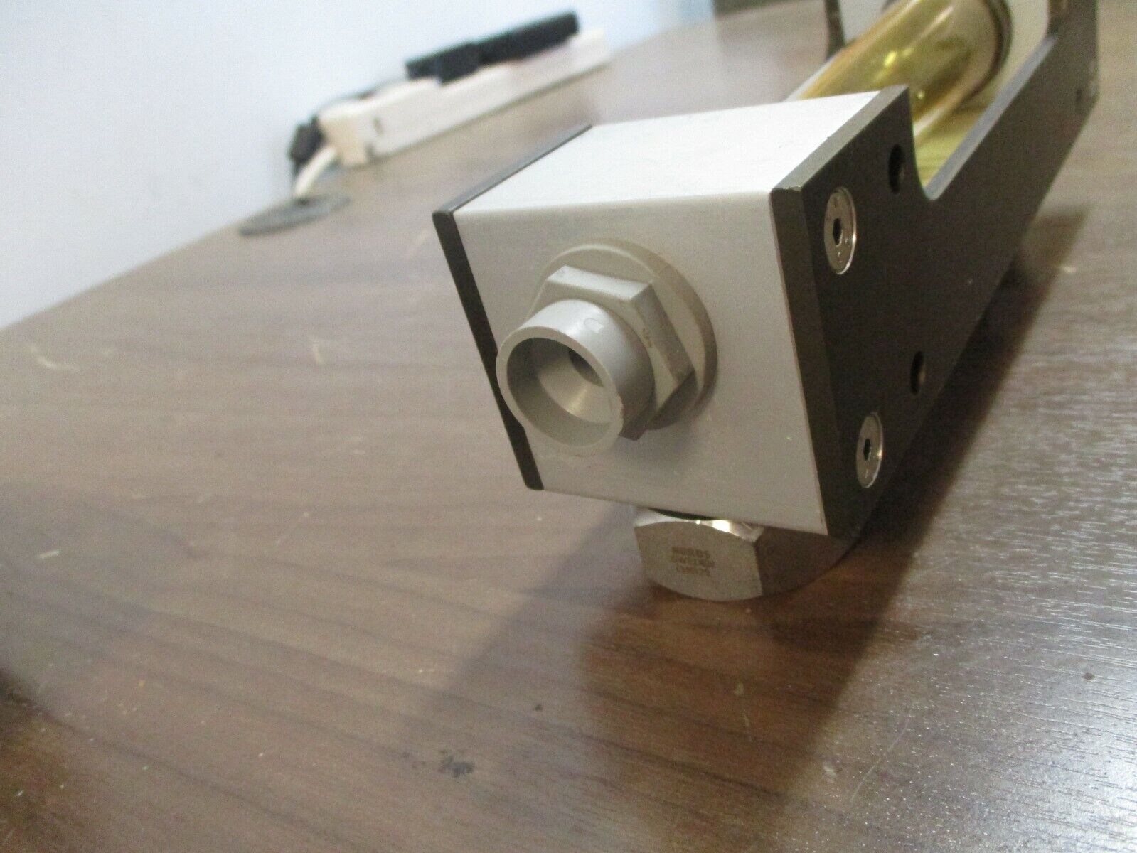 Kytola Flow Meter VEA-4EG-V 1-5GPM Used