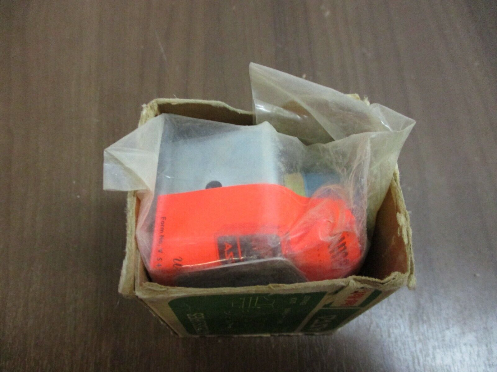 ASCO Red-Hat FV174-986 Solenoid Valve 131608 New Surplus