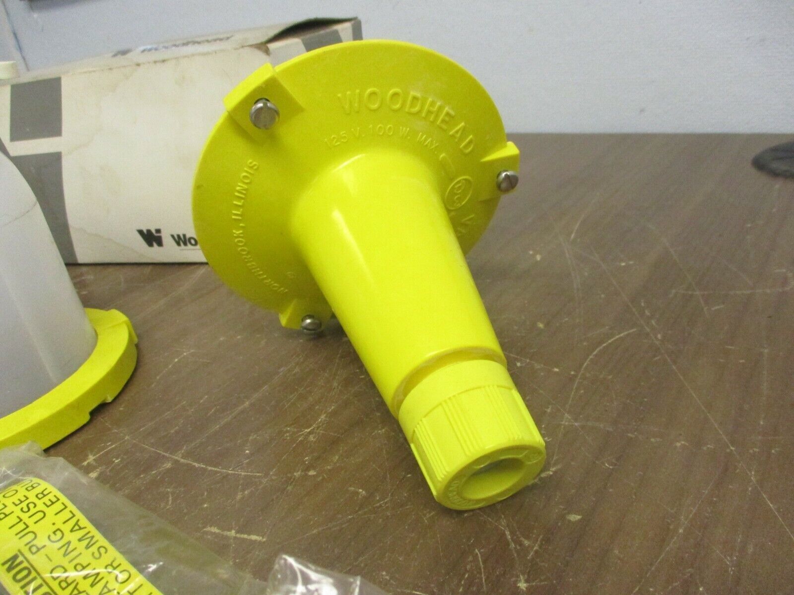 Daniel Woodhead Vaprotex Handlamp 1220 Teflon Globe New Surplus