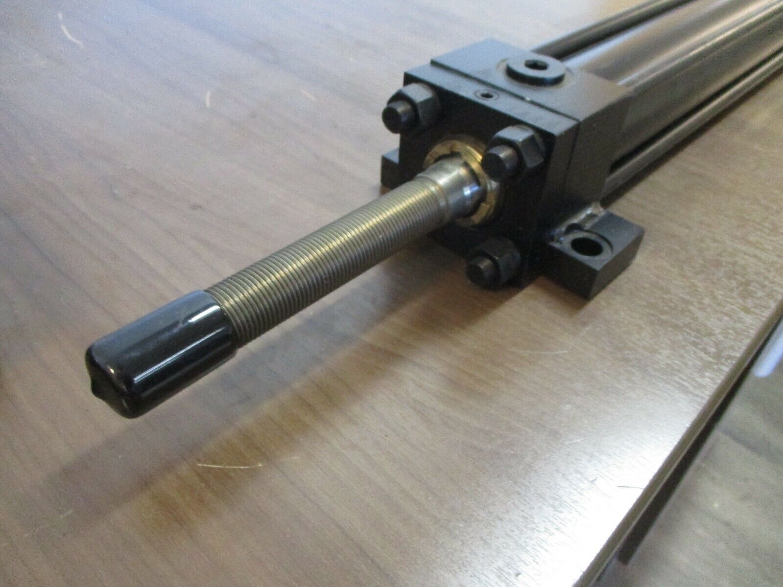 Parker Hydraulic Cylinder 1H2H0A00267498 Model: 2.00C2HHNAT1S13AC25.000 3000PSI