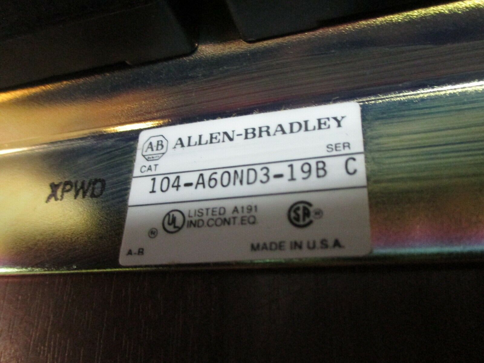 Allen-Bradley Reversing Starter 104-A60ND3-19B Ser. C 120V Coil Trip: 23-75A