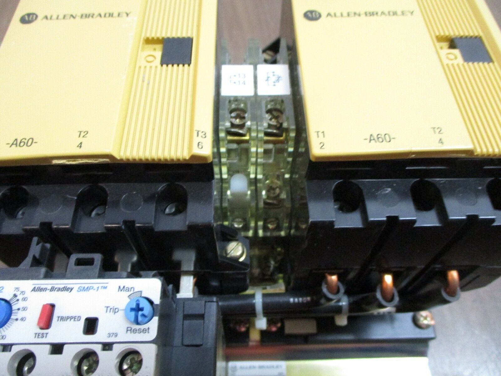 Allen-Bradley Reversing Starter 104-A60ND3-19B Ser. C 120V Coil Trip: 23-75A