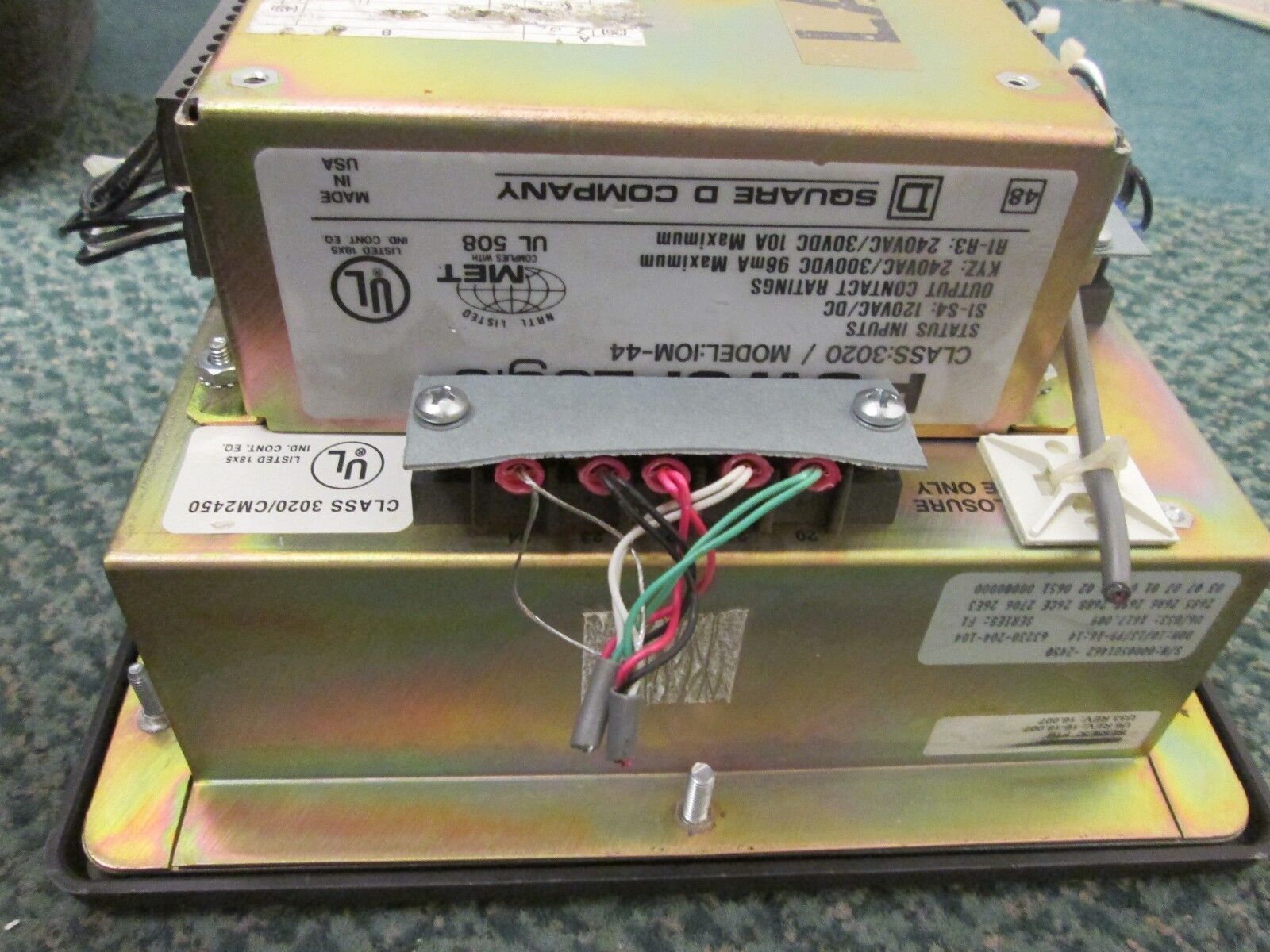 Square D PowerLogic Circuit Monitor 3020-CM-2450 3020-IOM-44 Input 120V Used