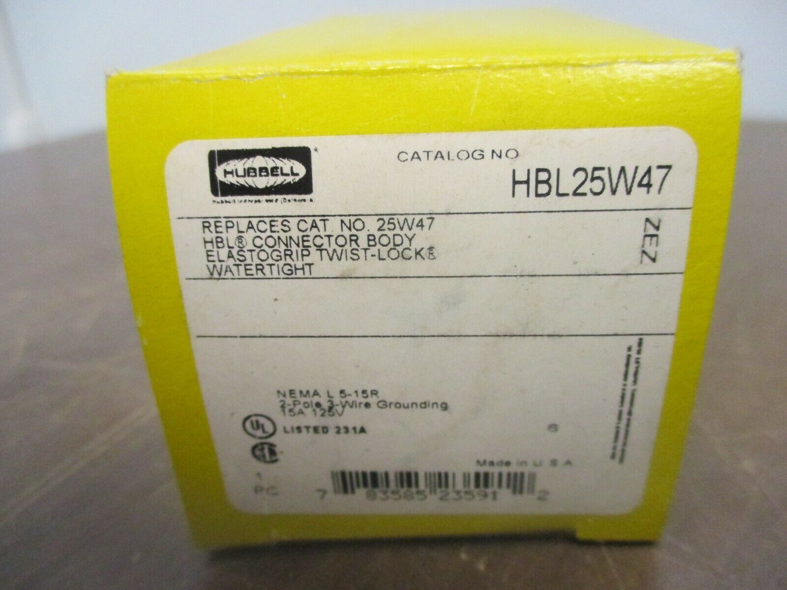 Hubbell Watertight Connector HBL25W47 15A 125V NEMA L5-15R New Surplus