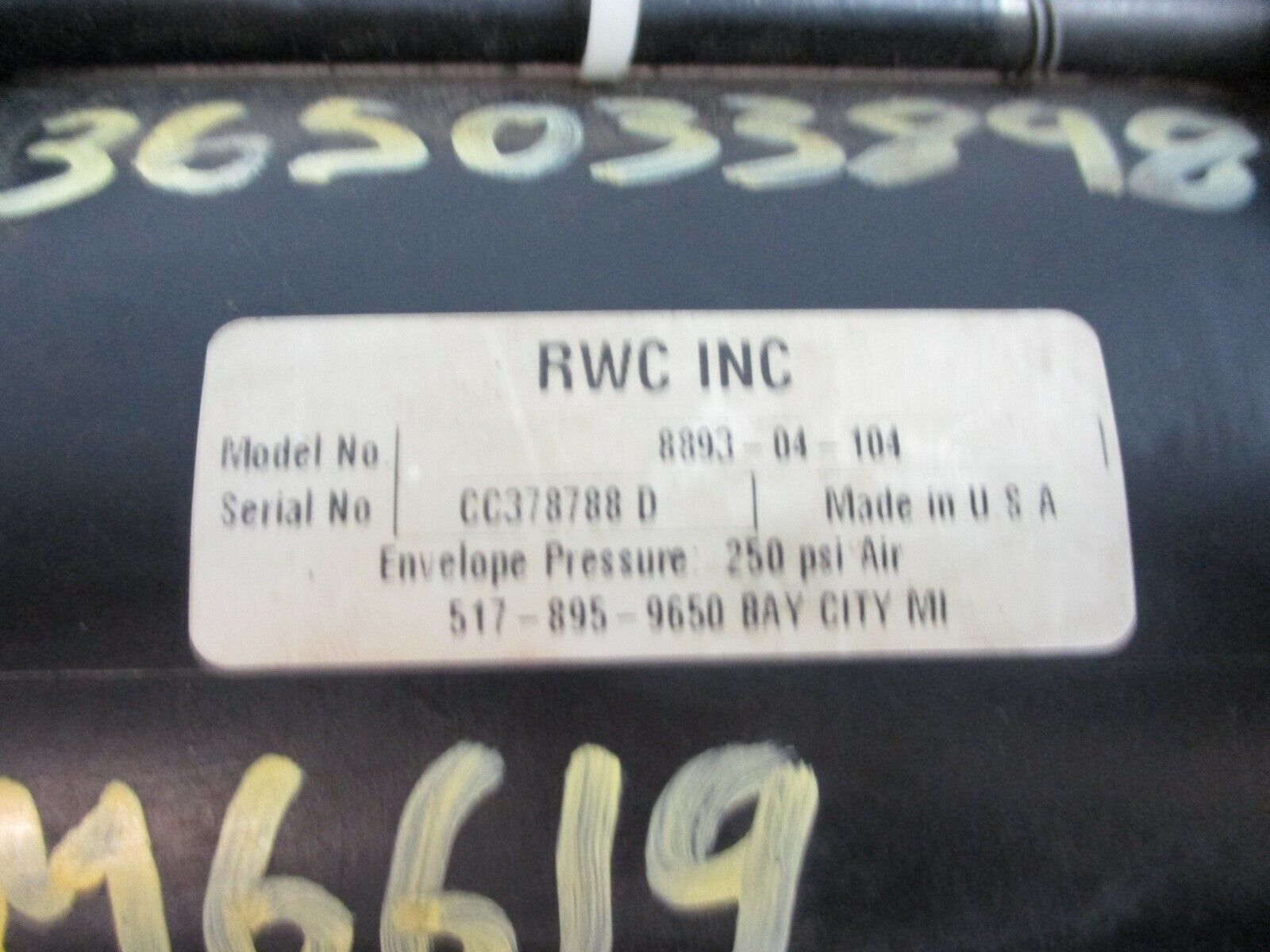 RWC Air Cylinder 8893-04-104 250 PSI