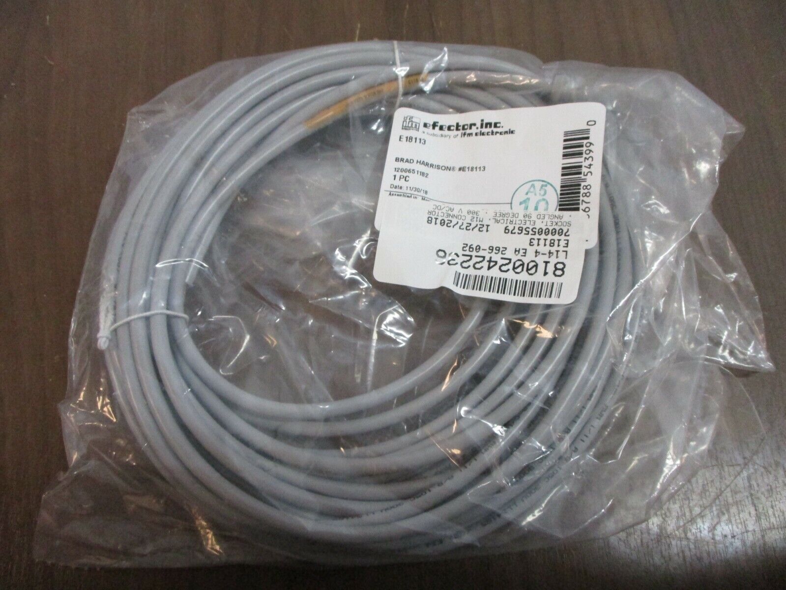 IFM efector Connecting Cable w/ Socket E18113 M12 Connector New Surplus